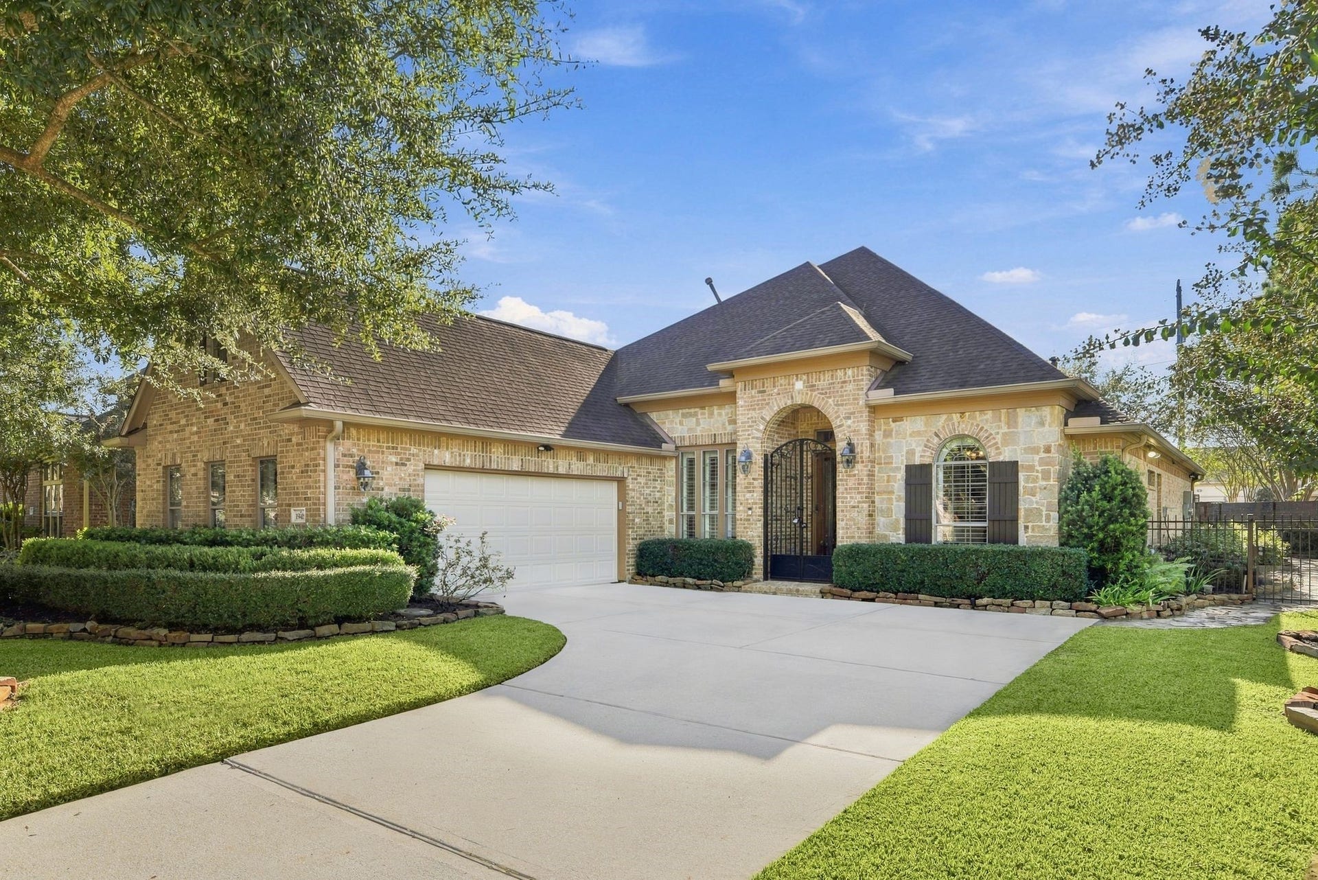 19419 Adkins Forest Drive, Spring, TX 77379