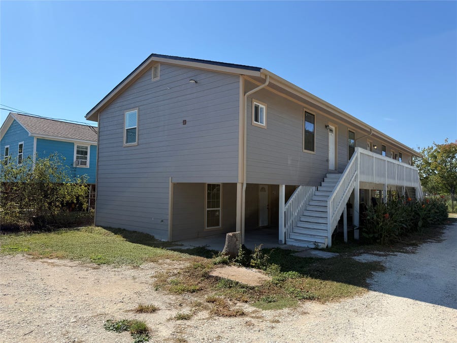 Property photo for 316 20th Street, #1, San Leon, TX