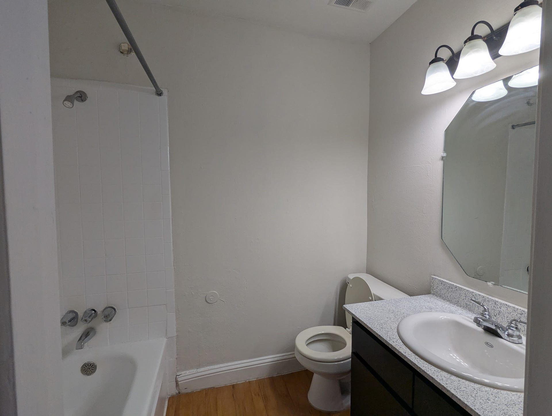 600 Heights Boulevard, #4, Houston, TX 77007 600 Heights Boulevard, #4, Houston, TX 77007