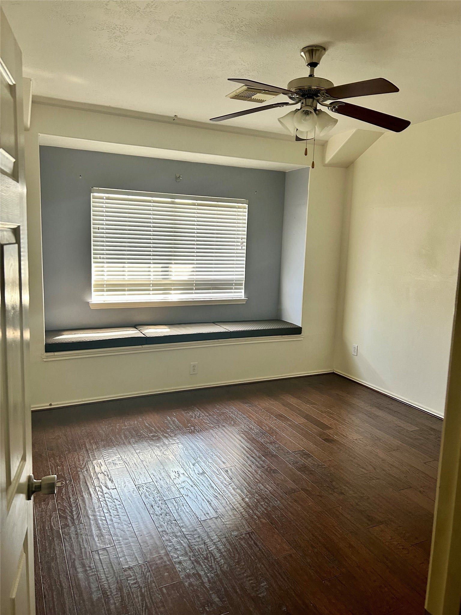 15863 Misty Loch Lane, Houston, TX 77084 15863 Misty Loch Lane, Houston, TX 77084