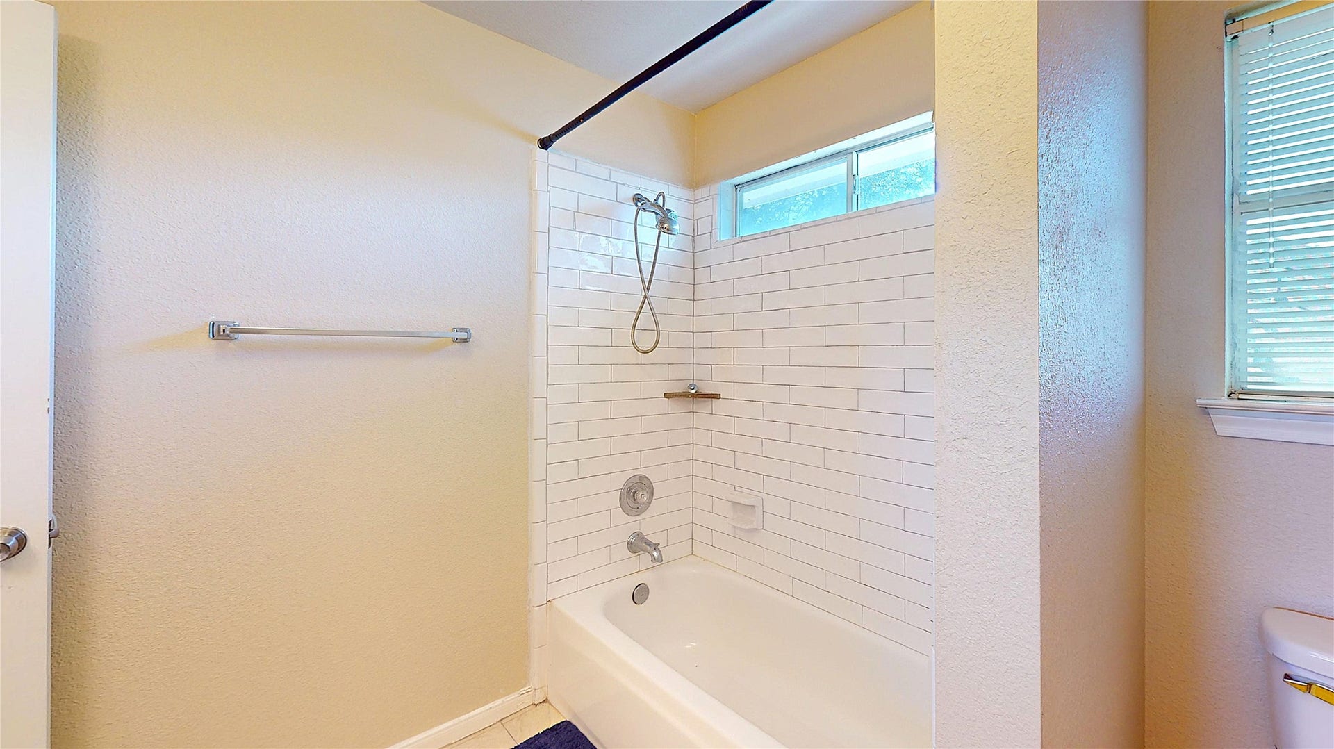 2810 White Oak Lane, Pearland, TX 77584 2810 White Oak Lane, Pearland, TX 77584