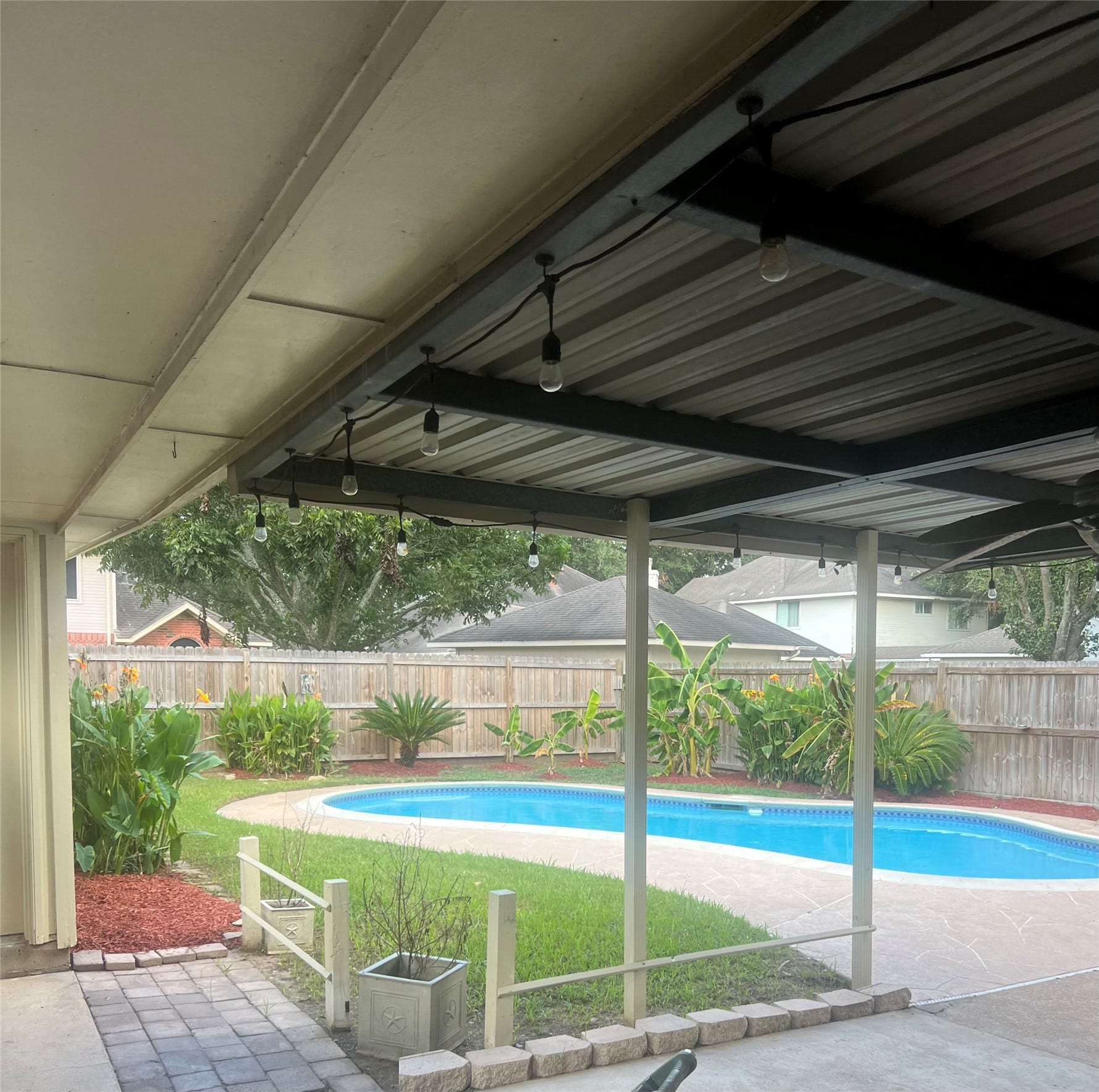 2810 White Oak Lane, Pearland, TX 77584 2810 White Oak Lane, Pearland, TX 77584