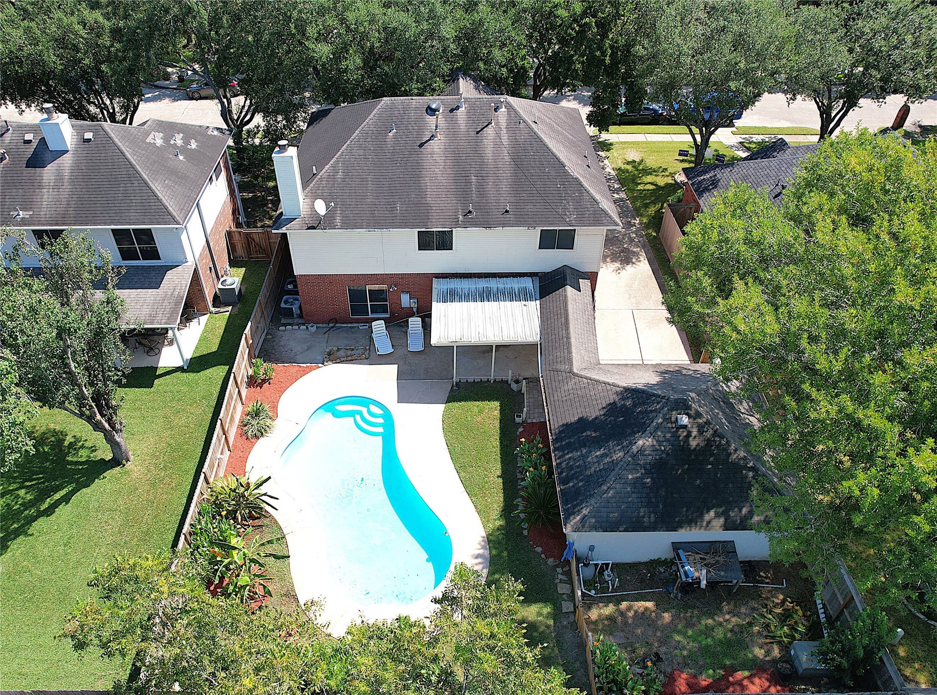 2810 White Oak Lane, Pearland, TX 77584 2810 White Oak Lane, Pearland, TX 77584