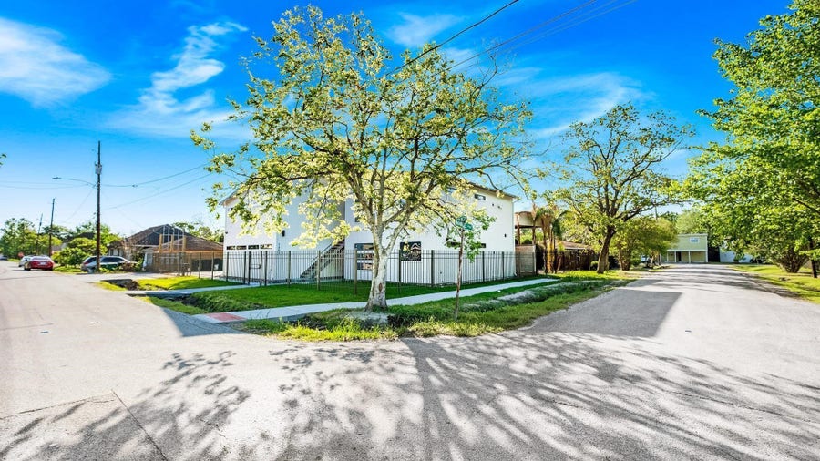 Property photo for 1301 Diez Street, #D, Houston, TX