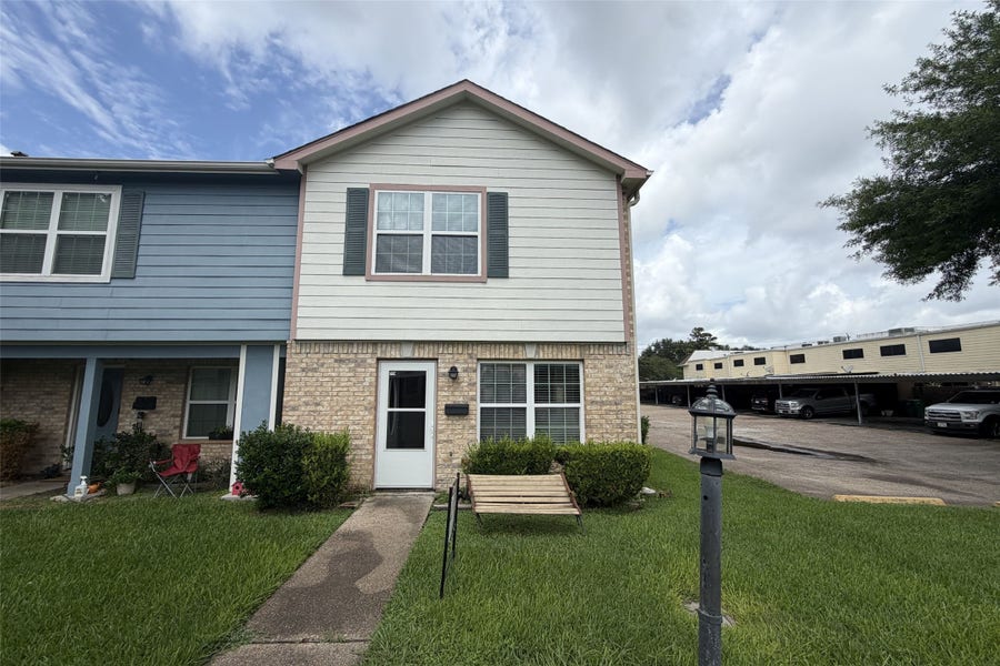 Property photo for 1702 Doyle Court, #2, Pasadena, TX