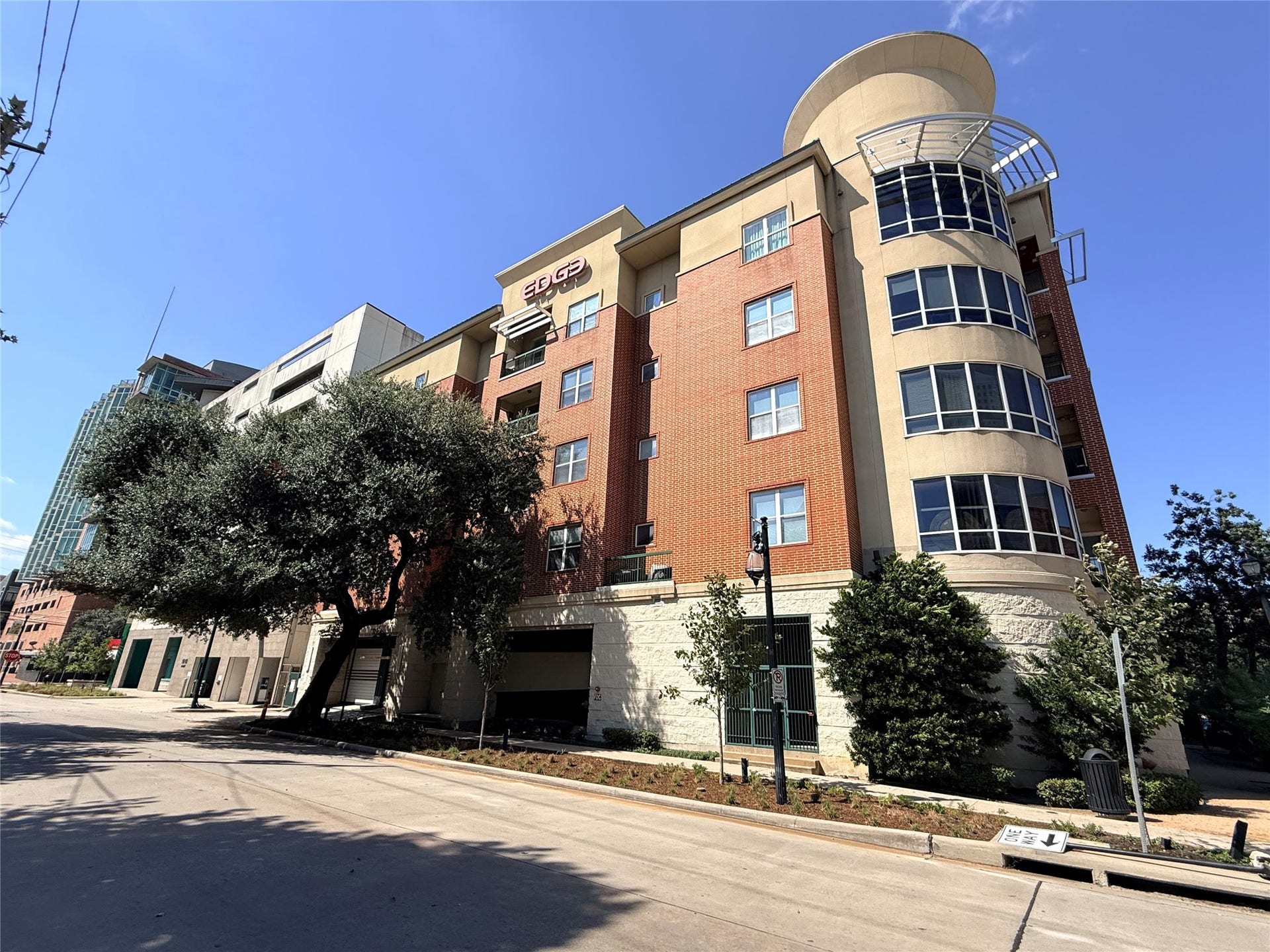 300 St Joseph Parkway, #412, Houston, TX 77002 Side of Building, Condo on top corner!