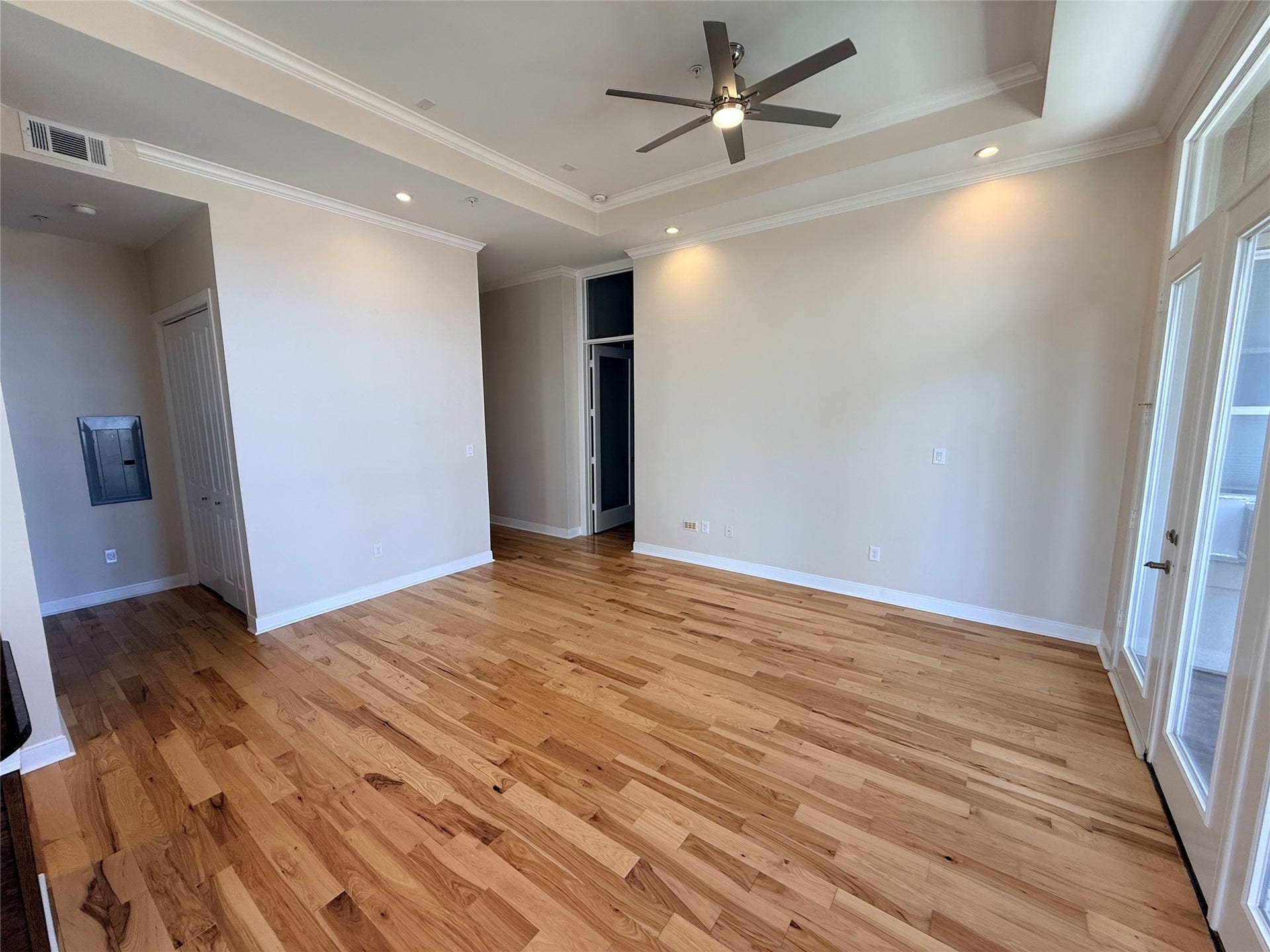 300 St Joseph Parkway, #412, Houston, TX 77002 Living area!
