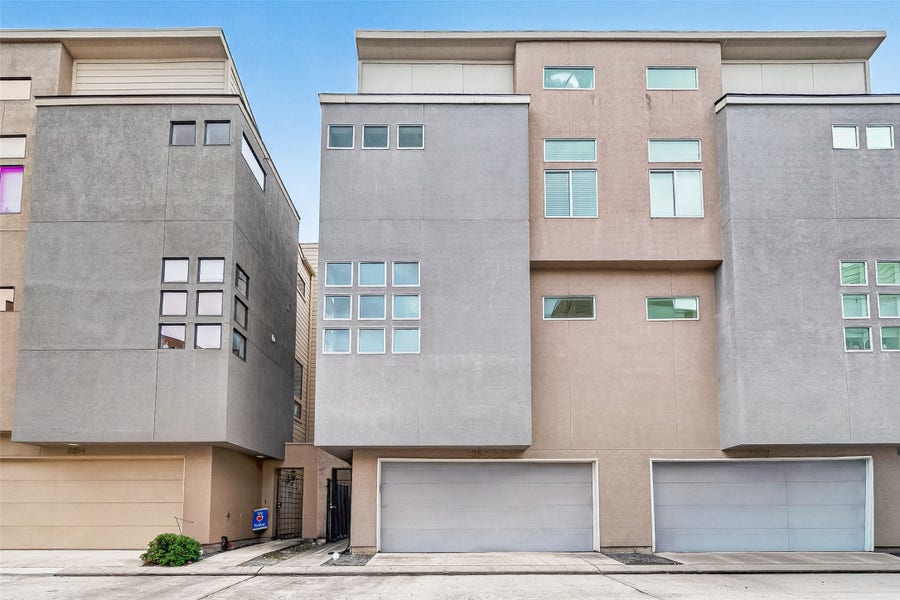 Property photo for 2352 Sperber Lane, Houston, TX