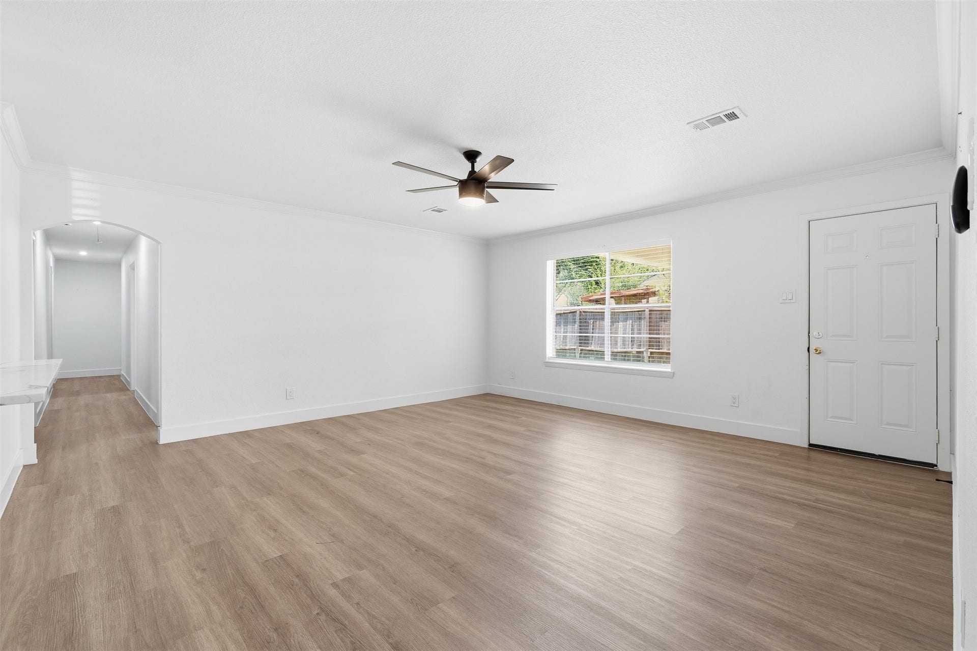 4510 Bungalow Lane, Houston, TX 77047 4510 Bungalow Lane, Houston, TX 77047