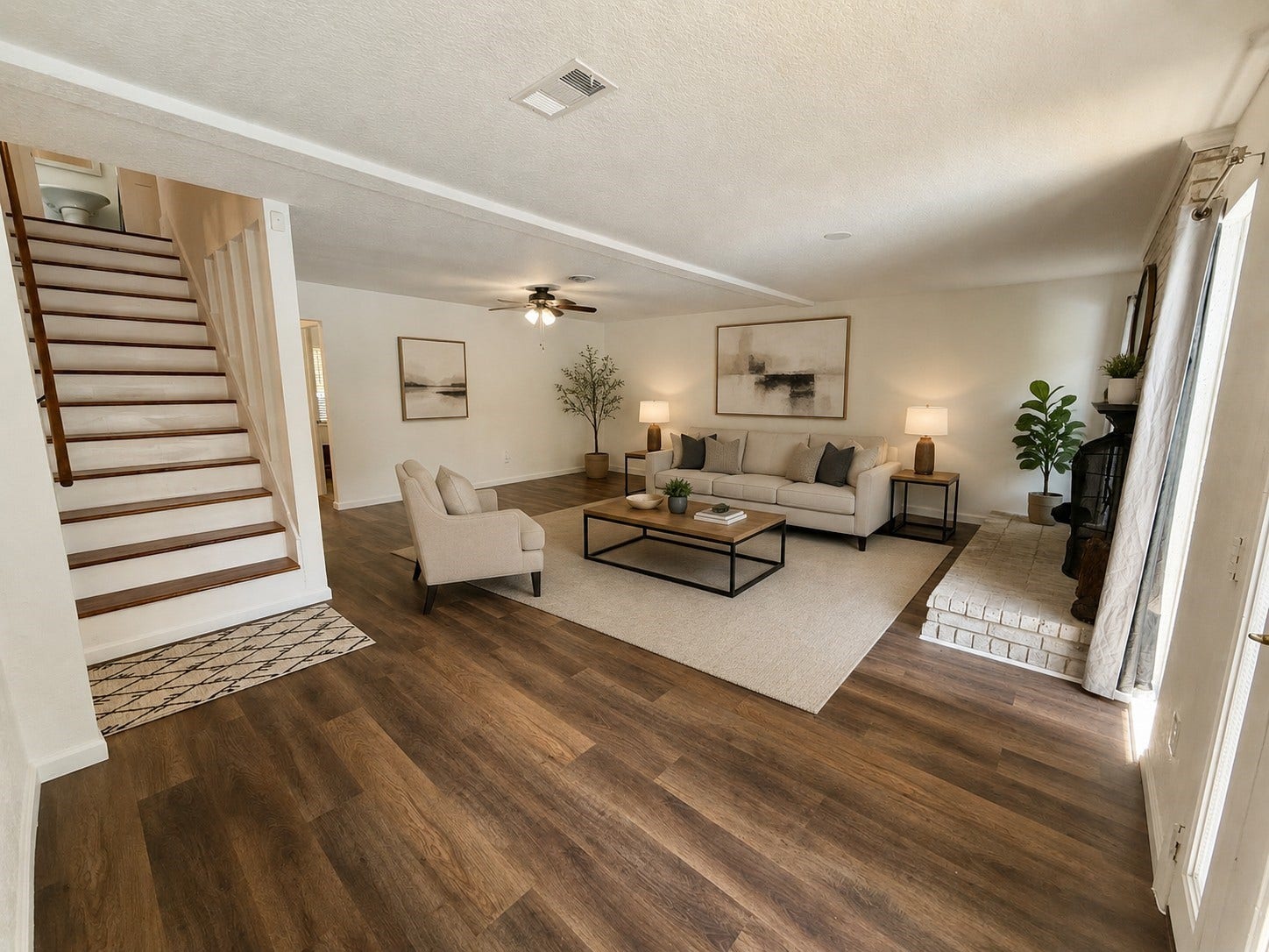3004 Woodland Drive, Dickinson, TX 77539 Staged living room