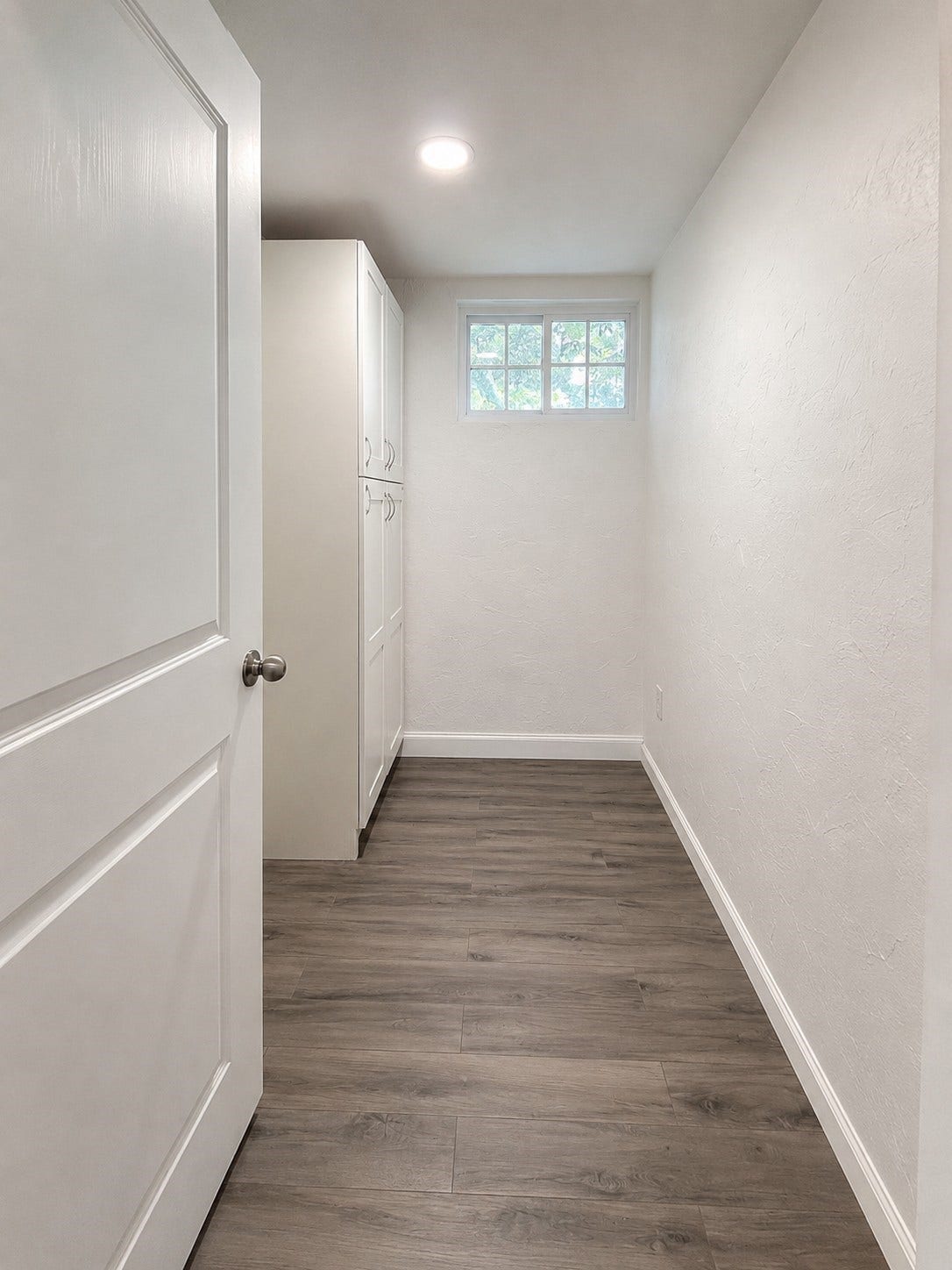 3004 Woodland Drive, Dickinson, TX 77539 Utility room