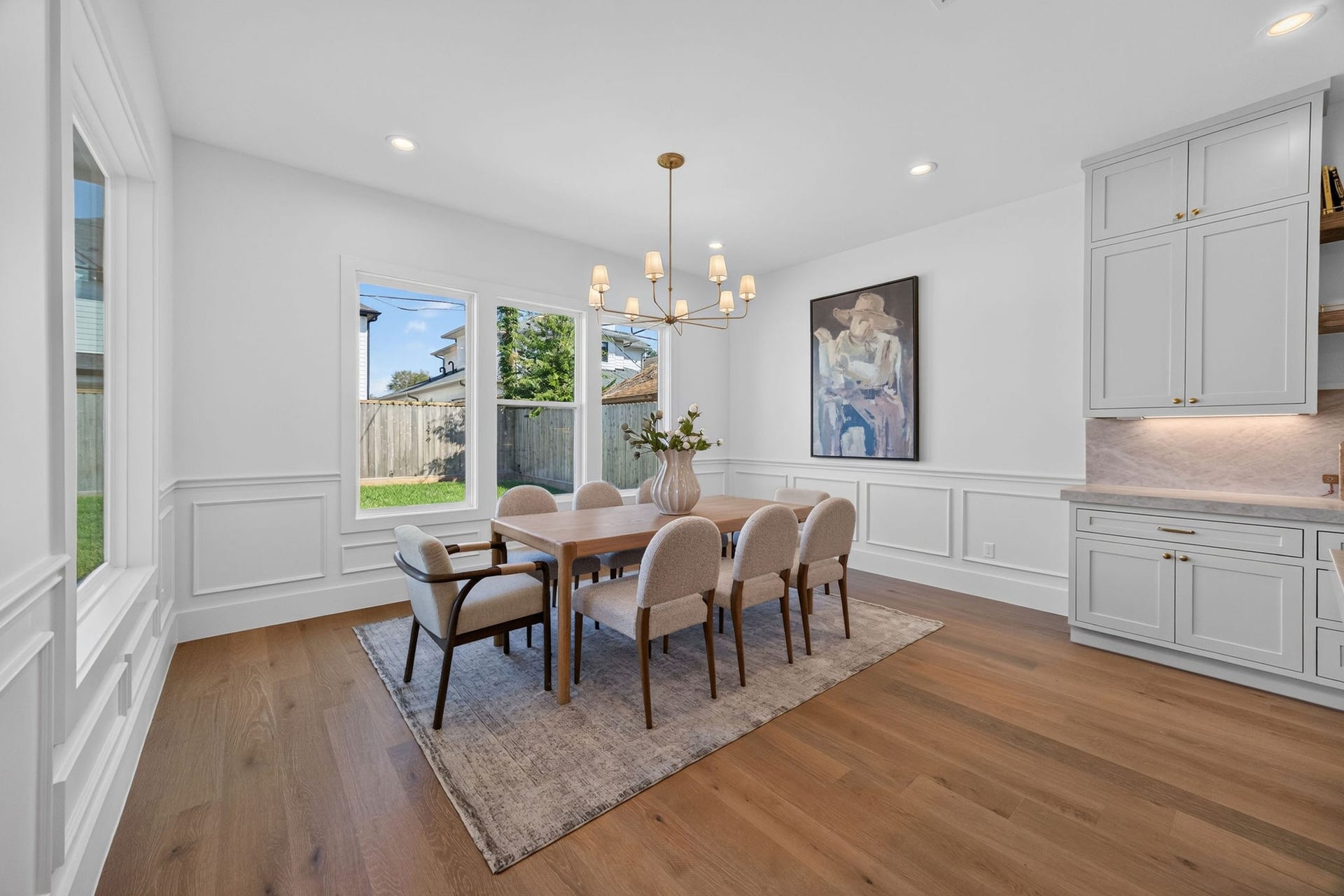 1726 Saxon Drive, Houston, TX 77018 The generous dining room is connected to the heart of the home and overlooks the expansive backyard.