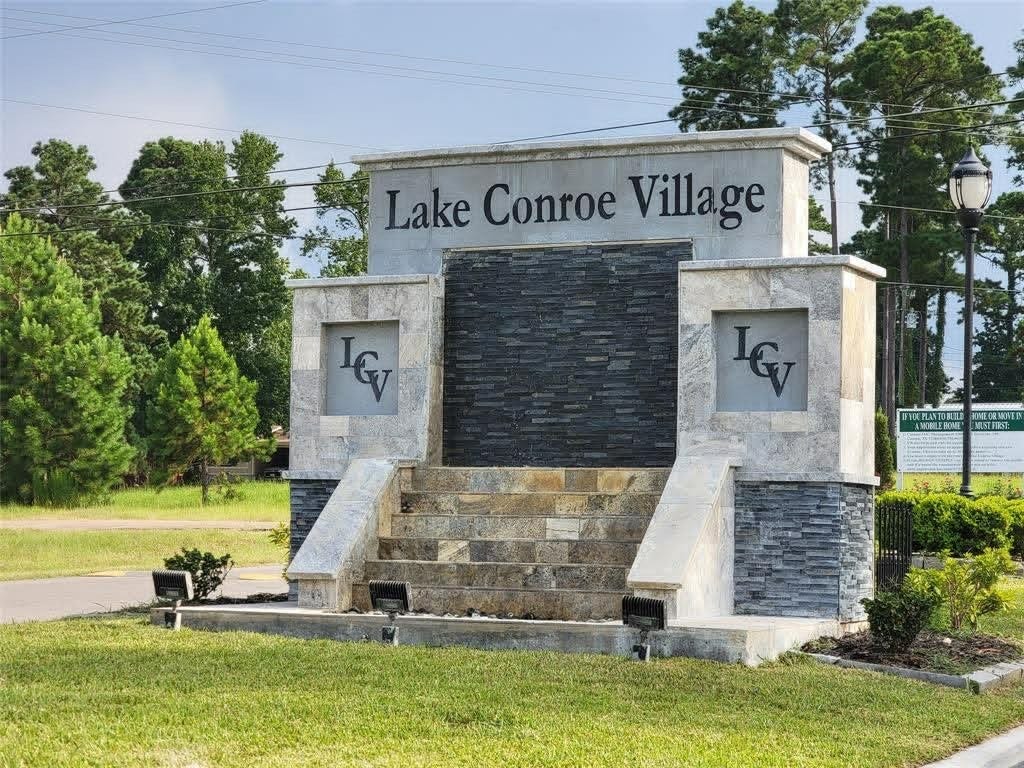 861 Palmdate, Montgomery, TX 77316 861 Palmdate, Montgomery, TX 77316