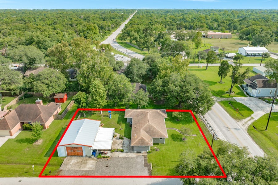 Property photo for 5501 Main Street, Santa Fe, TX