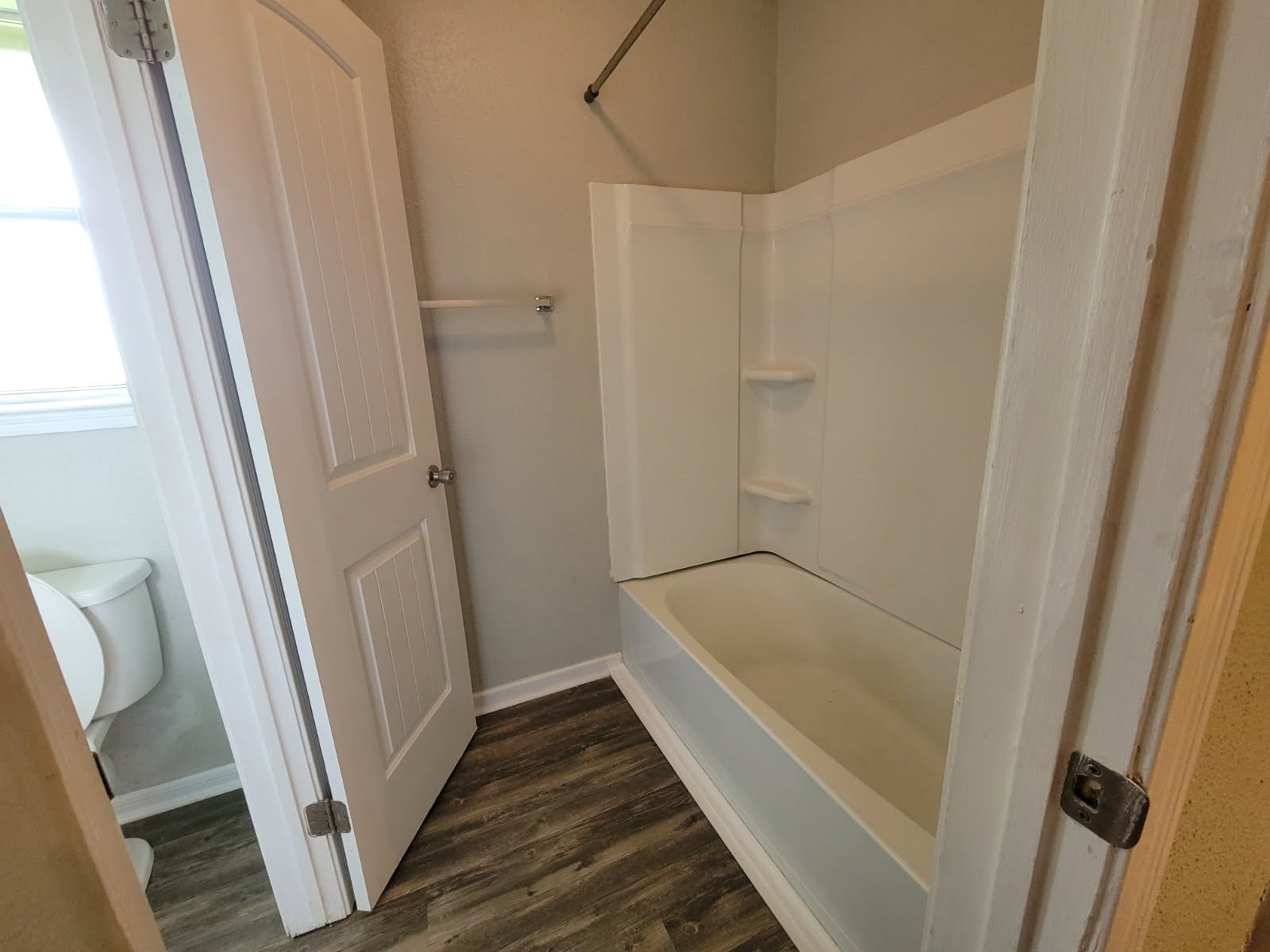 6617 N Lincoln Drive, Hitchcock, TX 77563 6617 N Lincoln Drive, Hitchcock, TX 77563