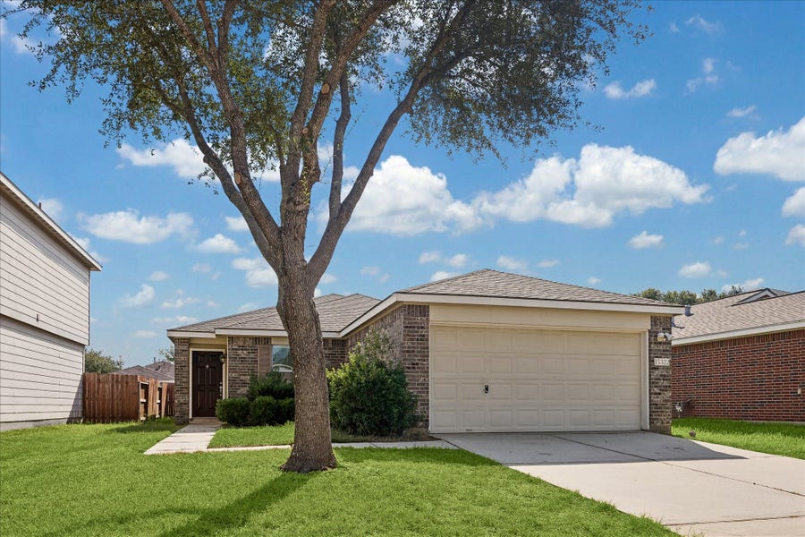 Property photo for 15322 Boulder Hollow Lane, Cypress, TX