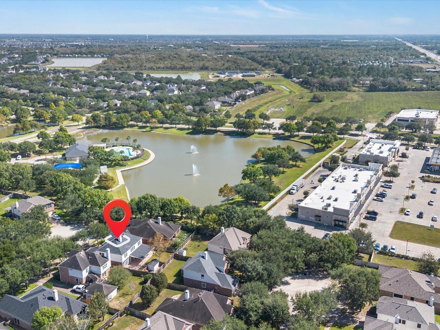 Property photo for 5724 Shady Hollow Court, Rosharon, TX