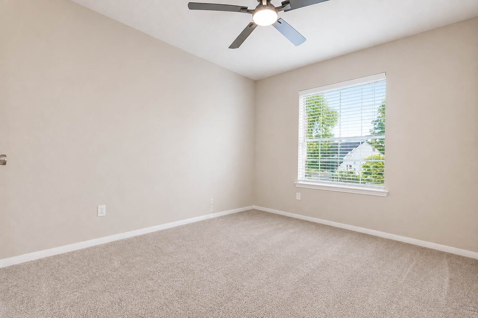 15819 Contender Lane, Friendswood, TX 77546 15819 Contender Lane, Friendswood, TX 77546