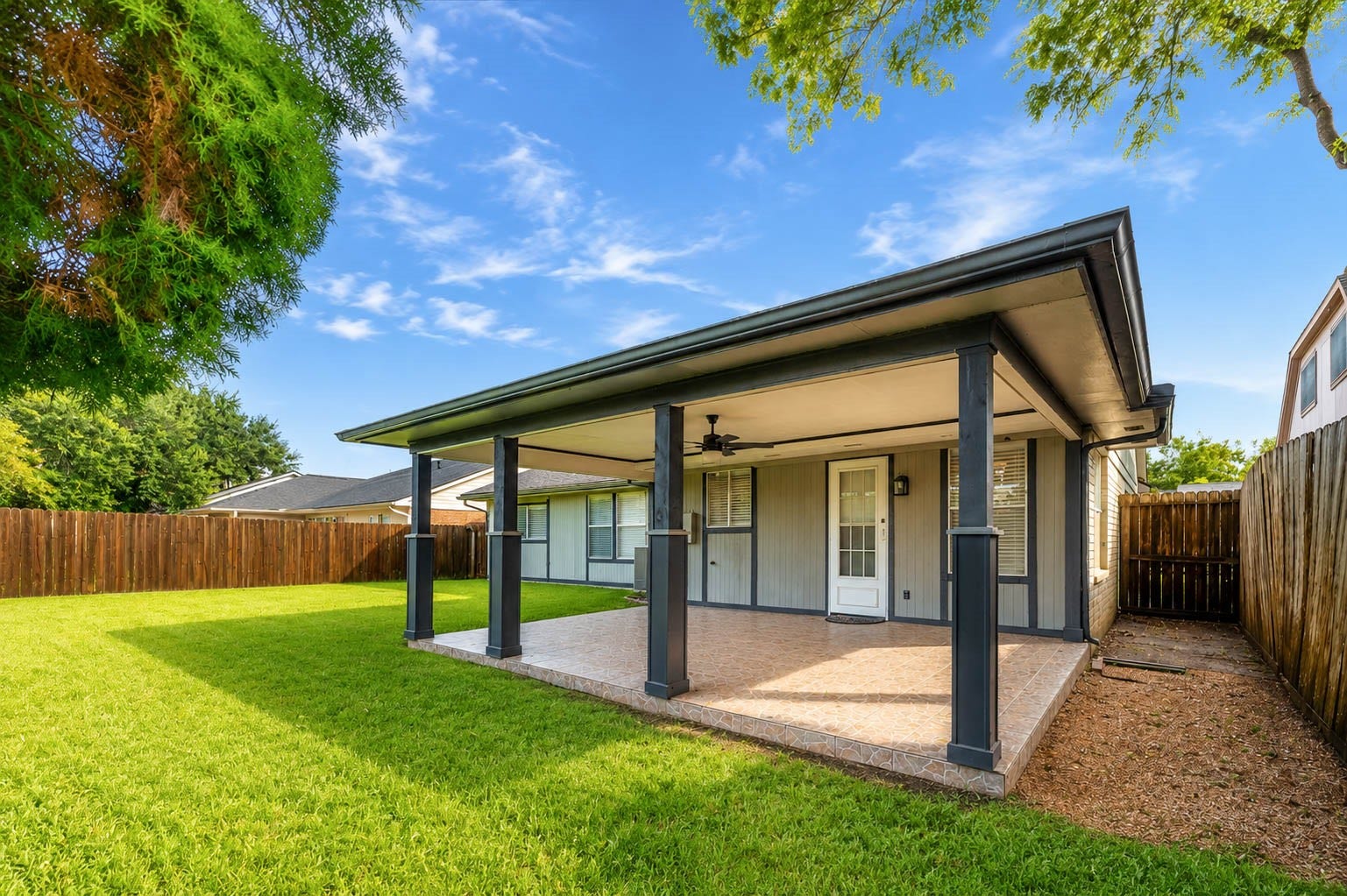 15819 Contender Lane, Friendswood, TX 77546 15819 Contender Lane, Friendswood, TX 77546