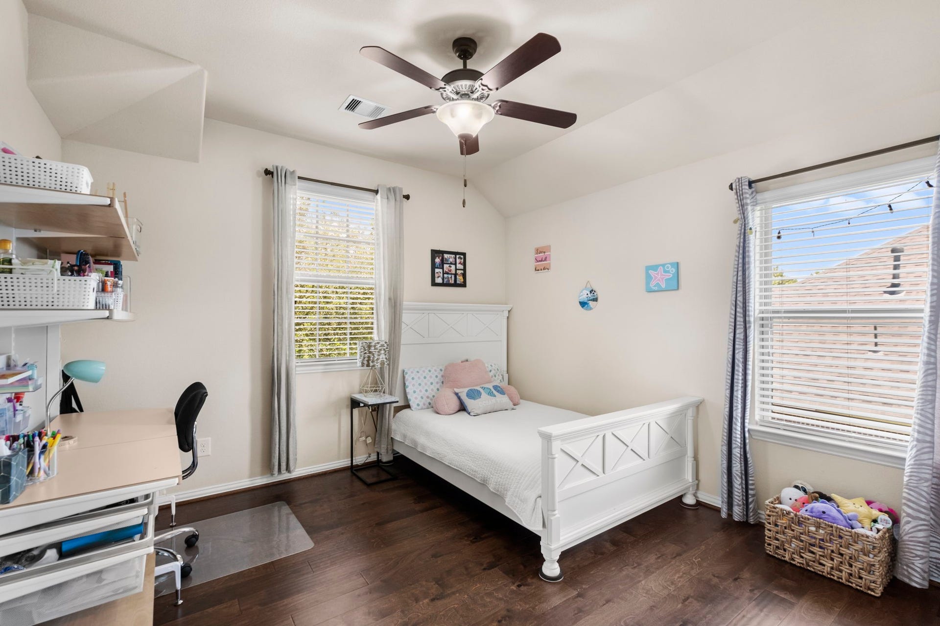 19519 Arbor Lodge Drive, Cypress, TX 77433 Another spacious secondary bedroom with wood floors overlooks the front yard.