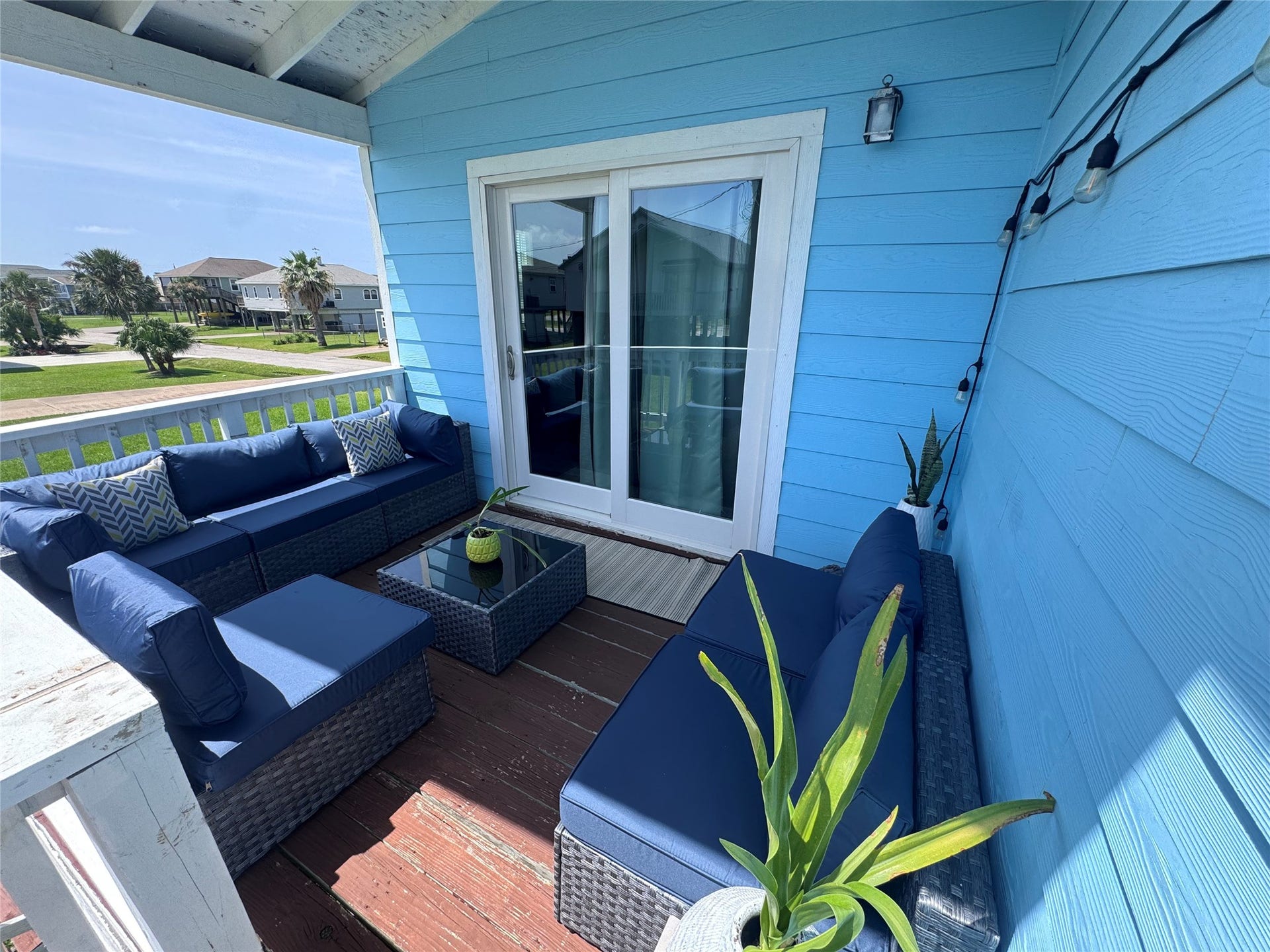 3931 Grayson Drive, Galveston, TX 77554 3931 Grayson Drive, Galveston, TX 77554