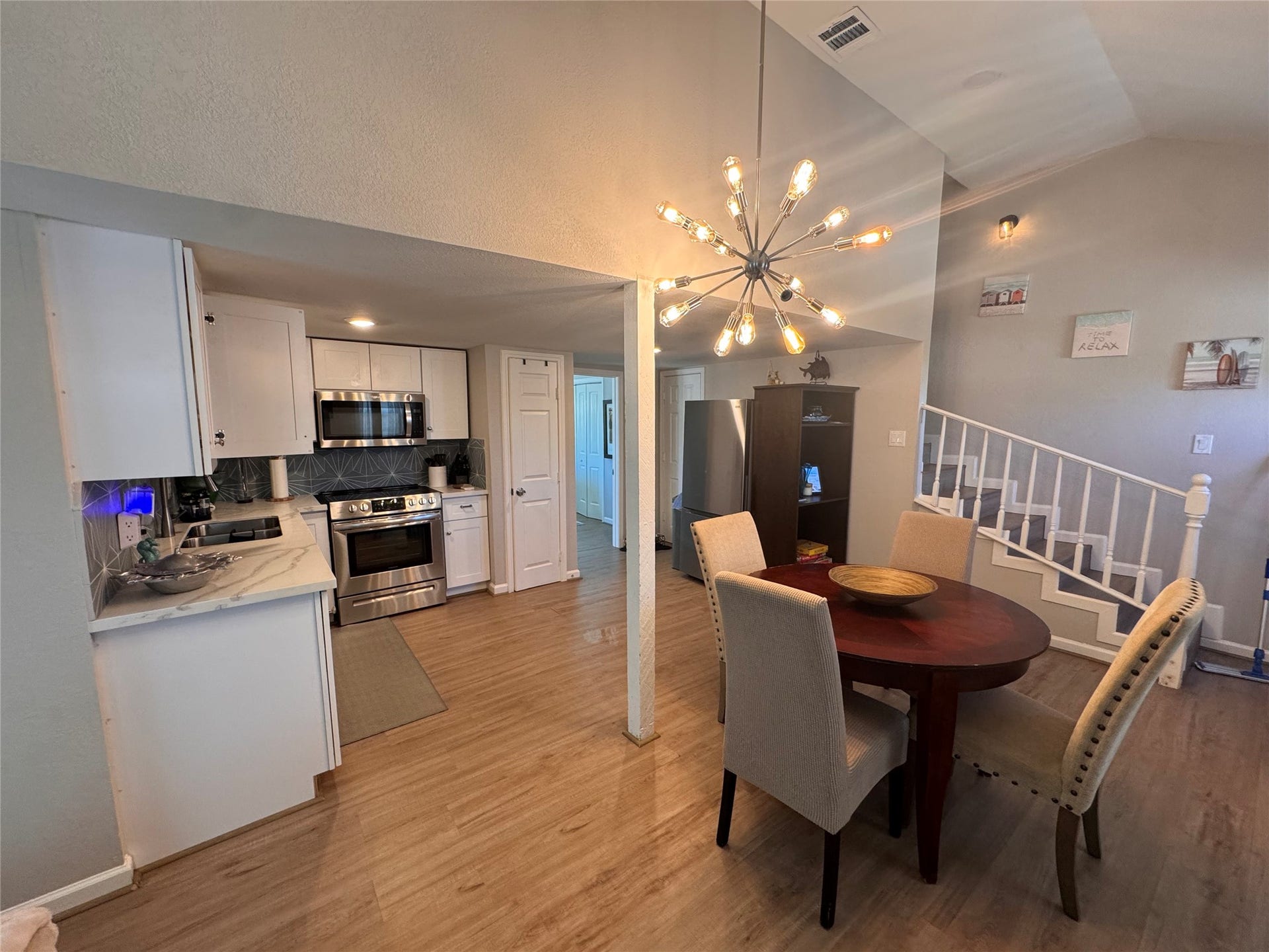 3931 Grayson Drive, Galveston, TX 77554 View towards the upstairs bedroom