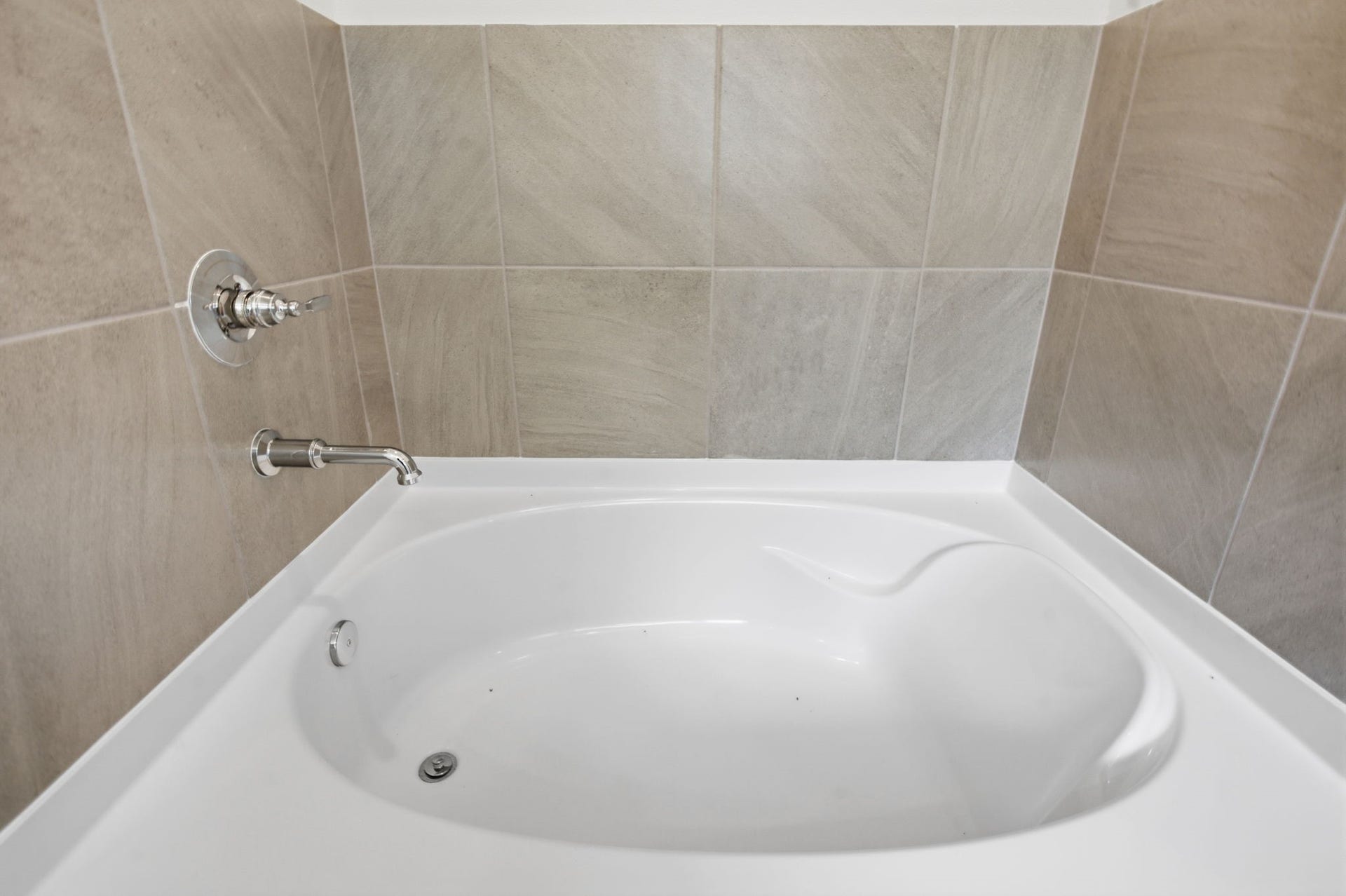 2403 Outpost Canyon Drive, Rosharon, TX 77583 Disclaimer: Image is for illustrative purposes only and may not represent the actual property, features, finishes, or amenities. Actual property details may vary.