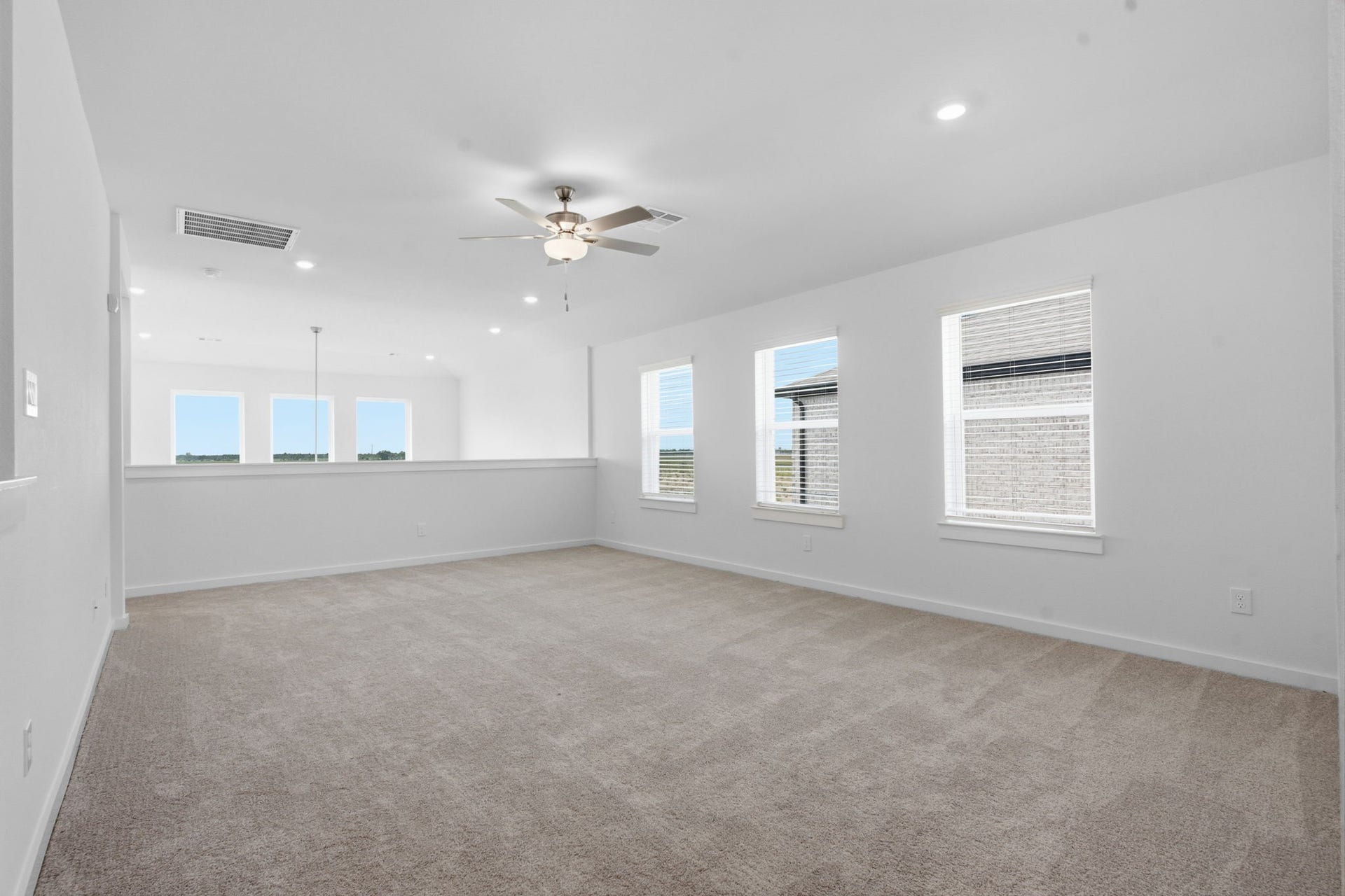2403 Outpost Canyon Drive, Rosharon, TX 77583 Disclaimer: Image is for illustrative purposes only and may not represent the actual property, features, finishes, or amenities. Actual property details may vary.