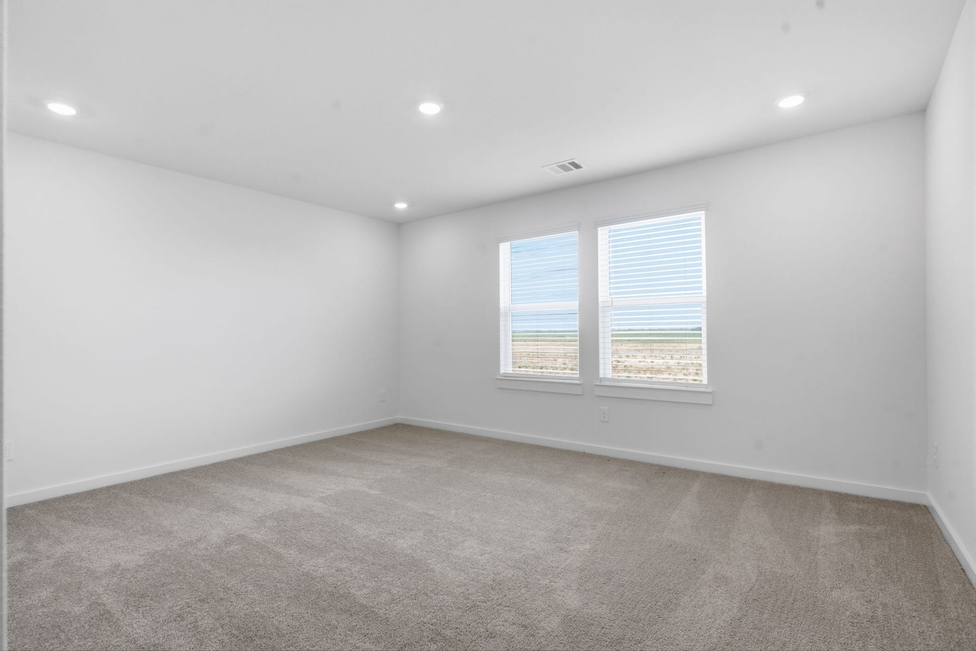 2403 Outpost Canyon Drive, Rosharon, TX 77583 Disclaimer: Image is for illustrative purposes only and may not represent the actual property, features, finishes, or amenities. Actual property details may vary.