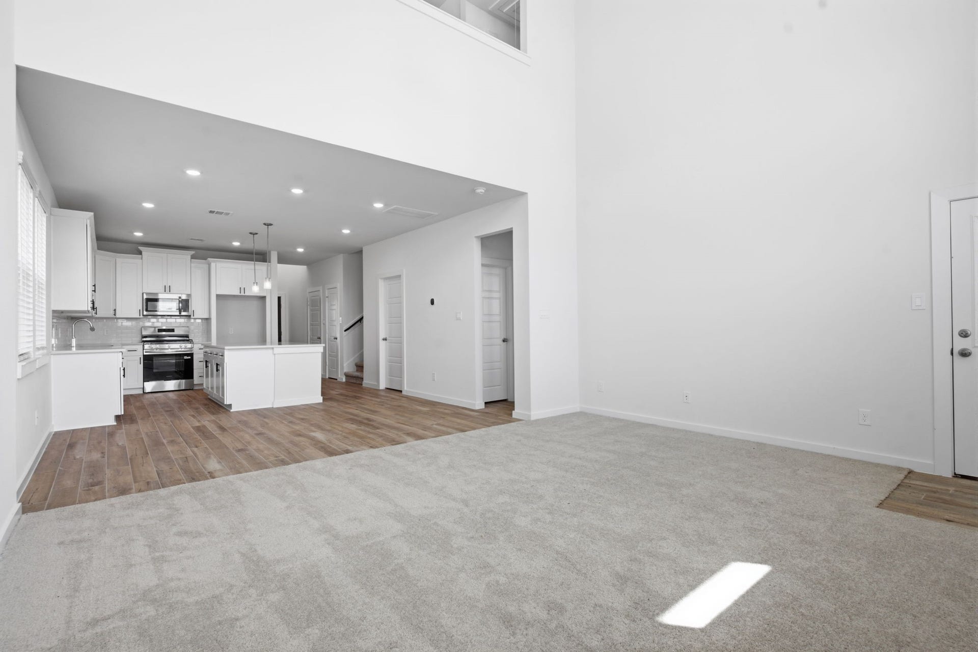 2403 Outpost Canyon Drive, Rosharon, TX 77583 Disclaimer: Image is for illustrative purposes only and may not represent the actual property, features, finishes, or amenities. Actual property details may vary.