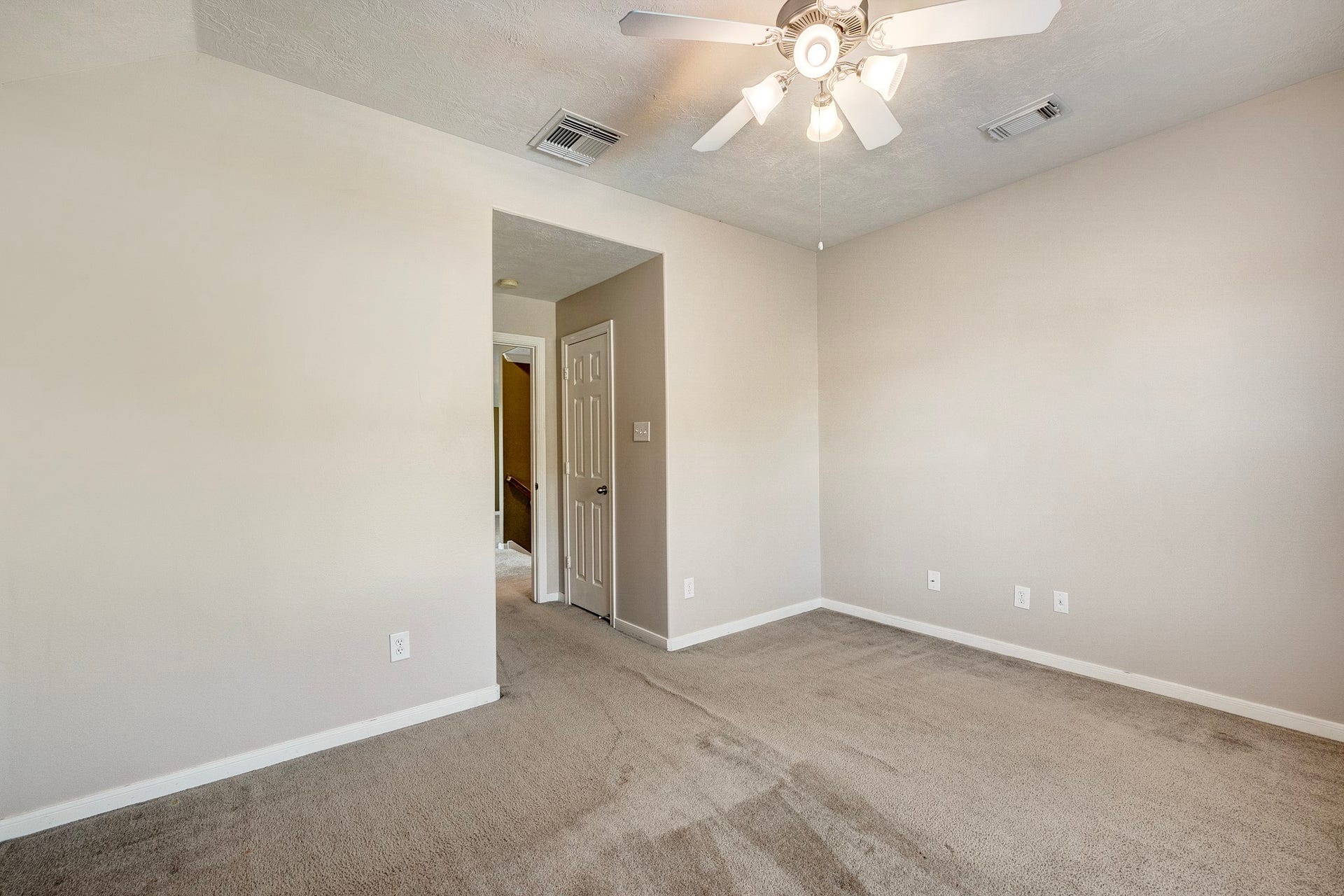 21819 Hannover Village Drive, Spring, TX 77388 21819 Hannover Village Drive, Spring, TX 77388