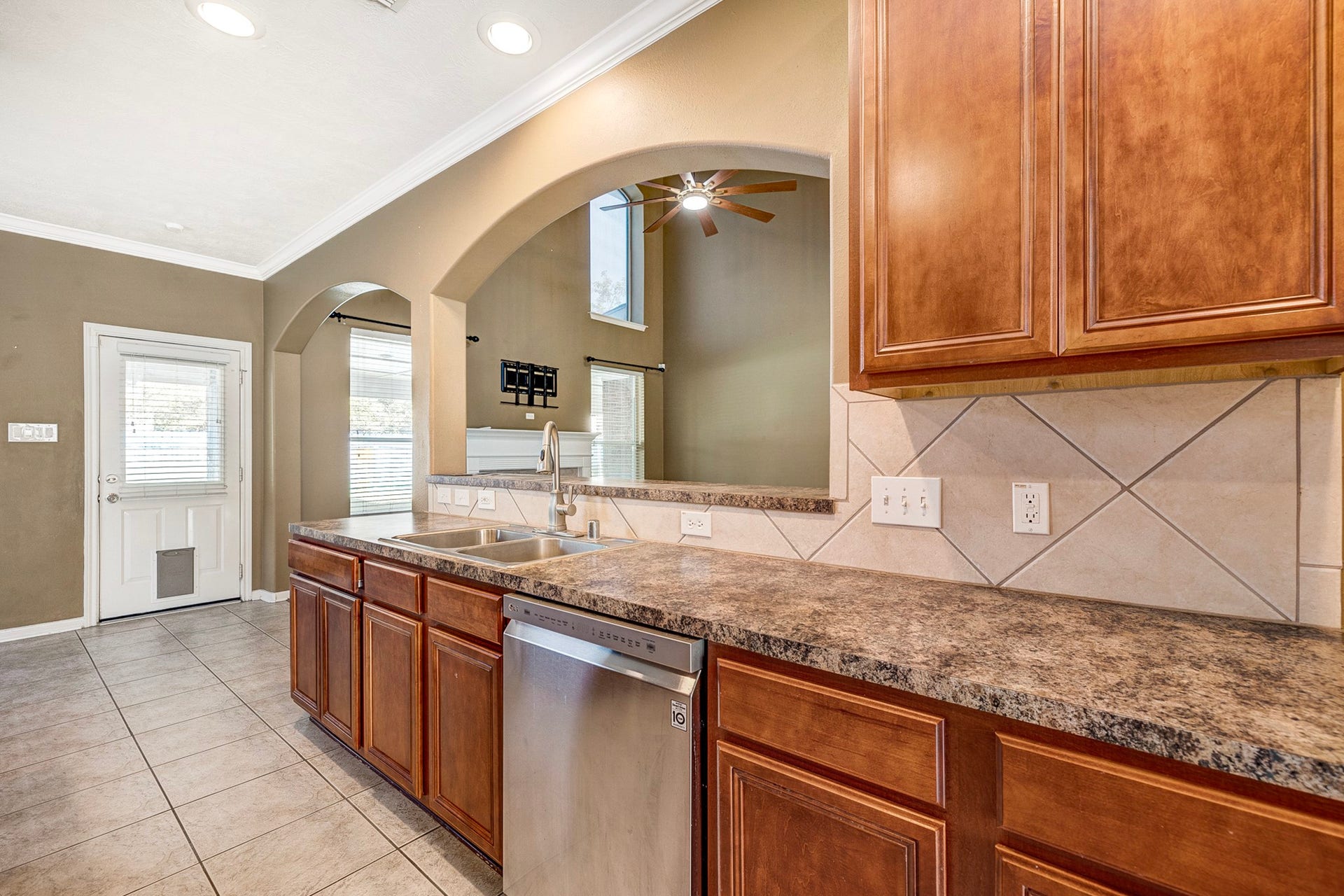 21819 Hannover Village Drive, Spring, TX 77388 21819 Hannover Village Drive, Spring, TX 77388