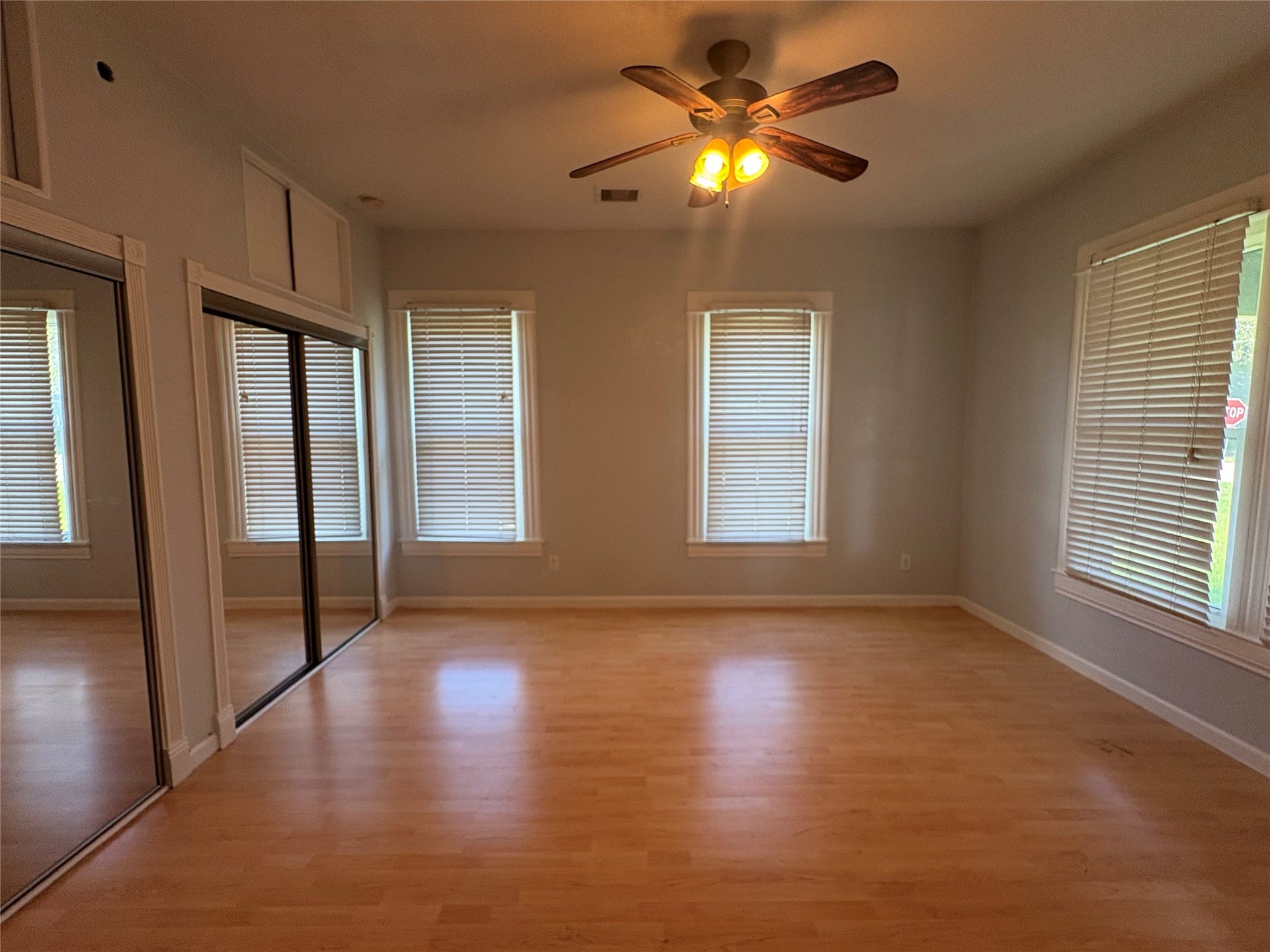 529 E Myrtle Street, Angleton, TX 77515 529 E Myrtle Street, Angleton, TX 77515
