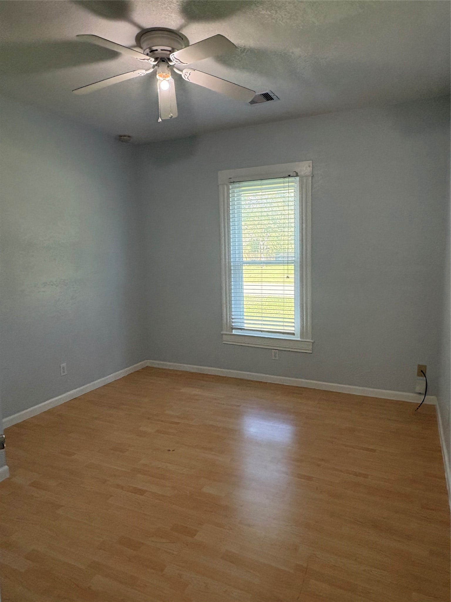 529 E Myrtle Street, Angleton, TX 77515 529 E Myrtle Street, Angleton, TX 77515