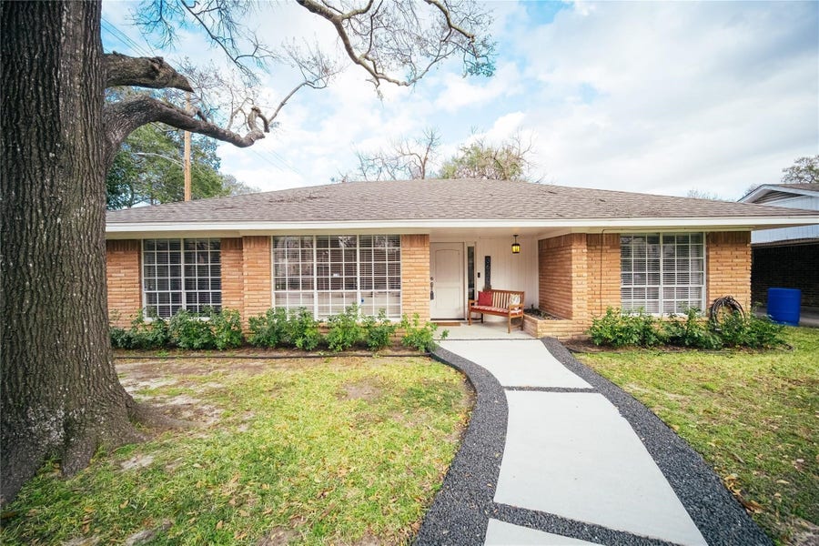Property photo for 3630 Zoch Lane, Houston, TX
