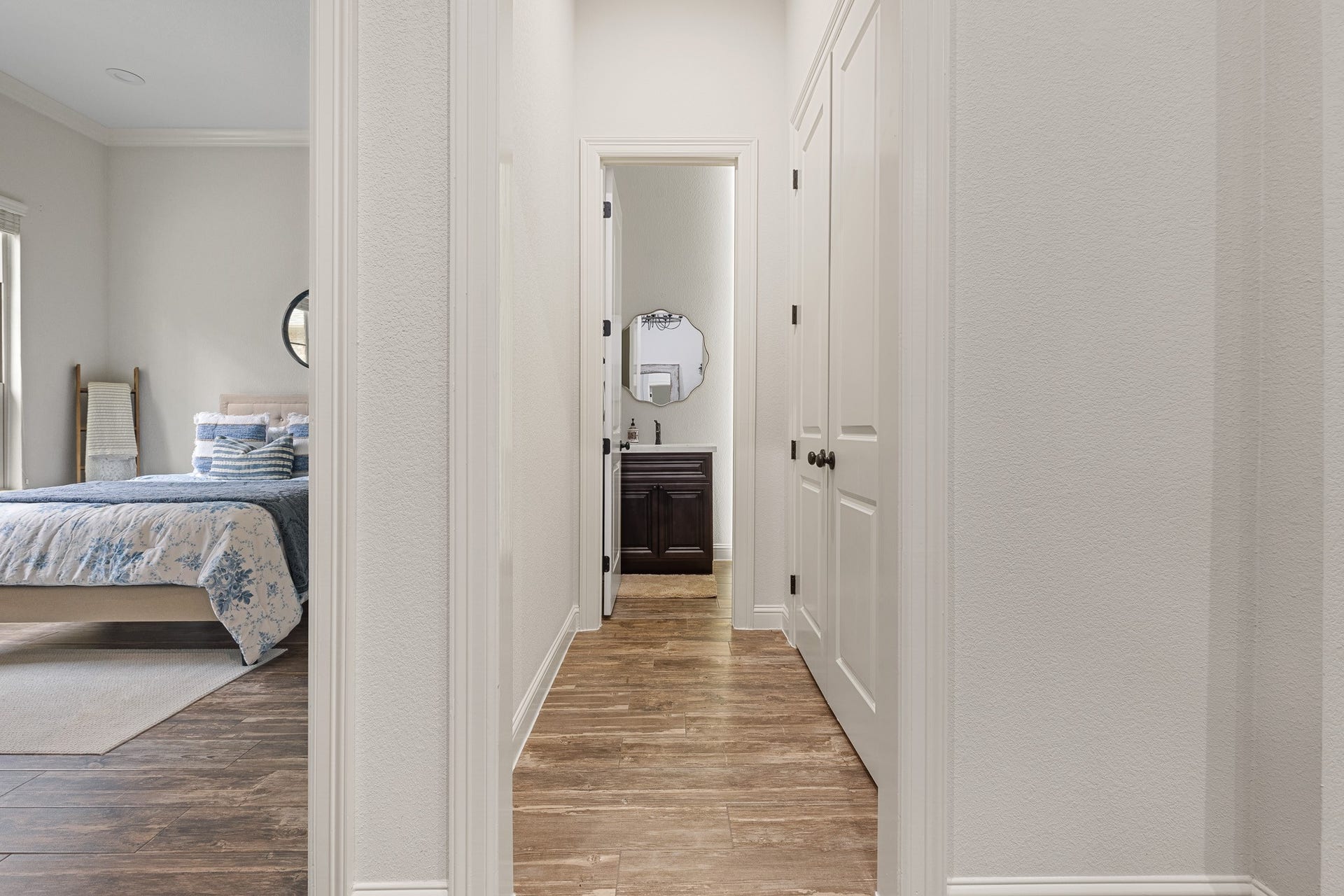 12134 S Tara Plantation Drive, Tomball, TX 77375 Hall with walk-in storage closet.