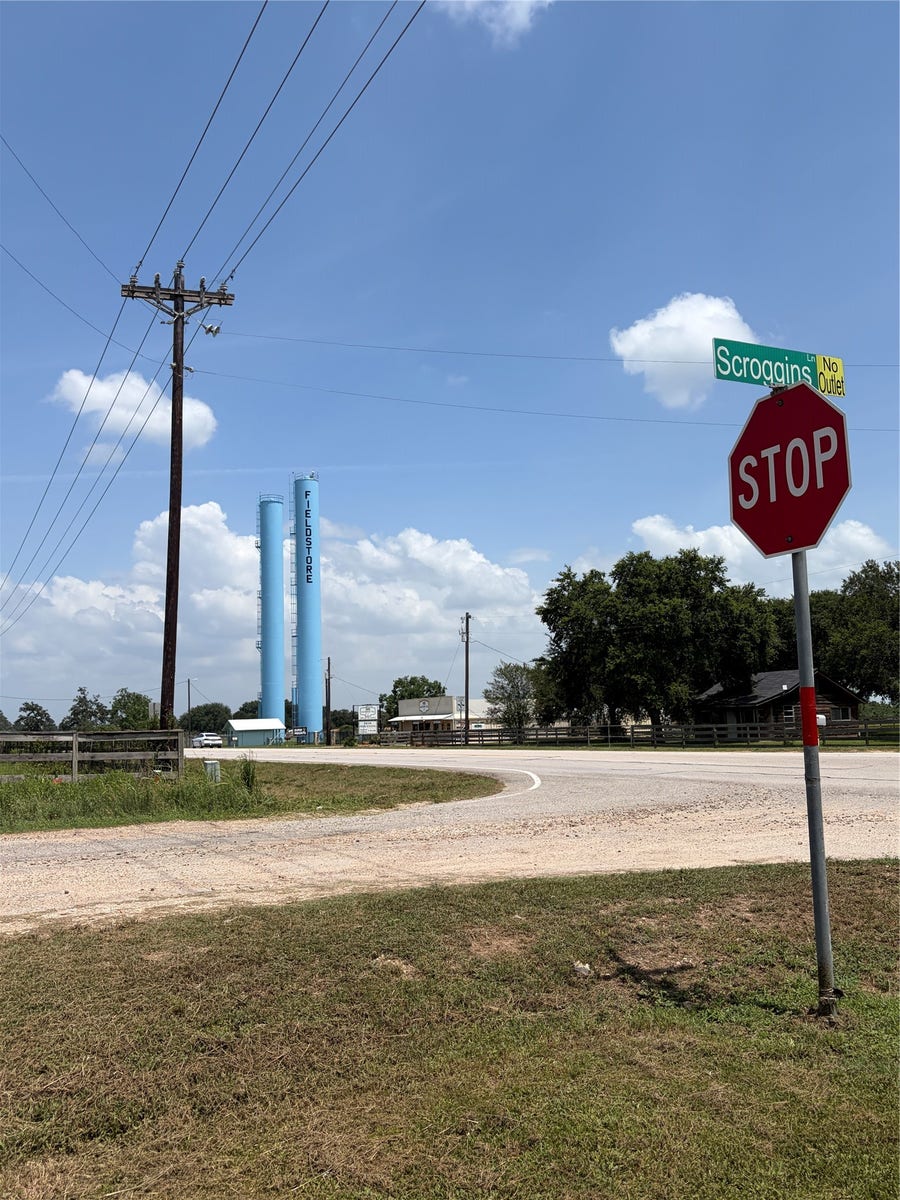 Property photo for 1528 Scroggins Lane, Waller, TX