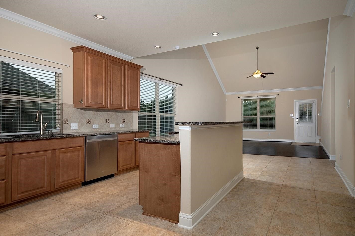 43 Butternut Grove Place, Tomball, TX 77375 43 Butternut Grove Place, Tomball, TX 77375
