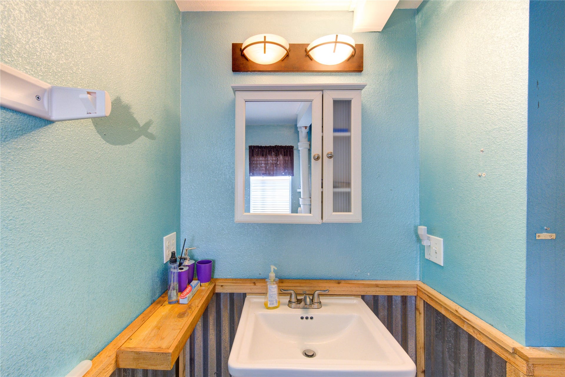 138 Tarpon Street, Bayou Vista, TX 77563 138 Tarpon Street, Bayou Vista, TX 77563