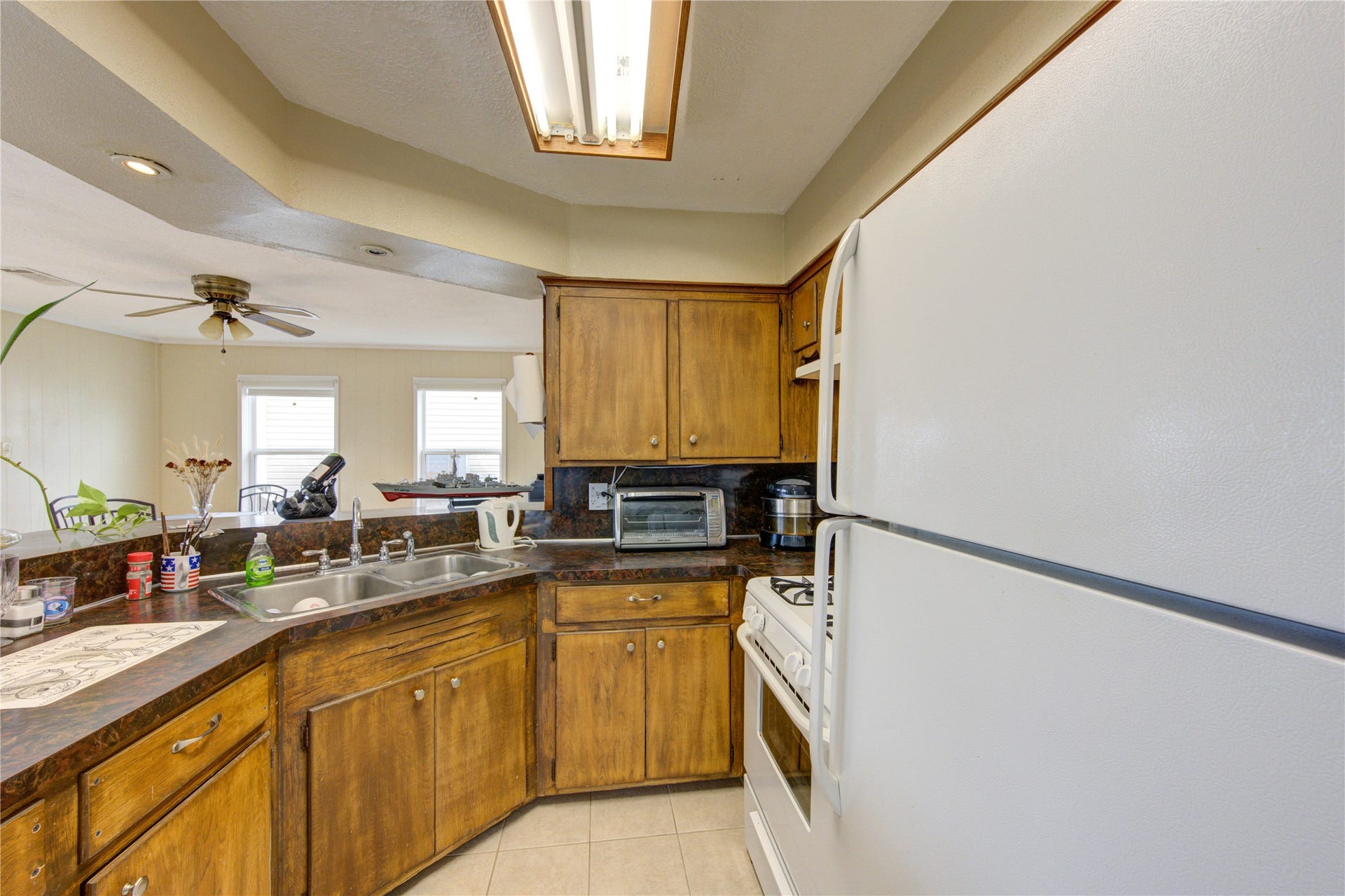 138 Tarpon Street, Bayou Vista, TX 77563 138 Tarpon Street, Bayou Vista, TX 77563