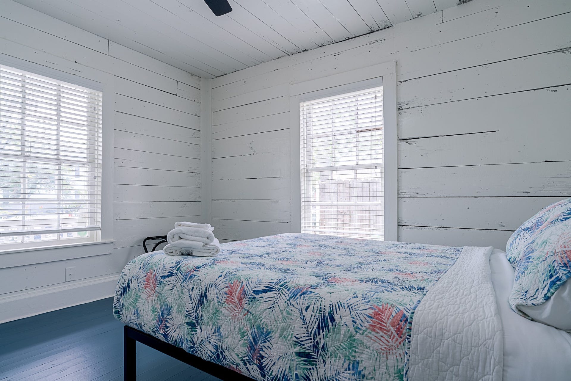 2511 Avenue L, Galveston, TX 77550 Bedroom one with king size bed