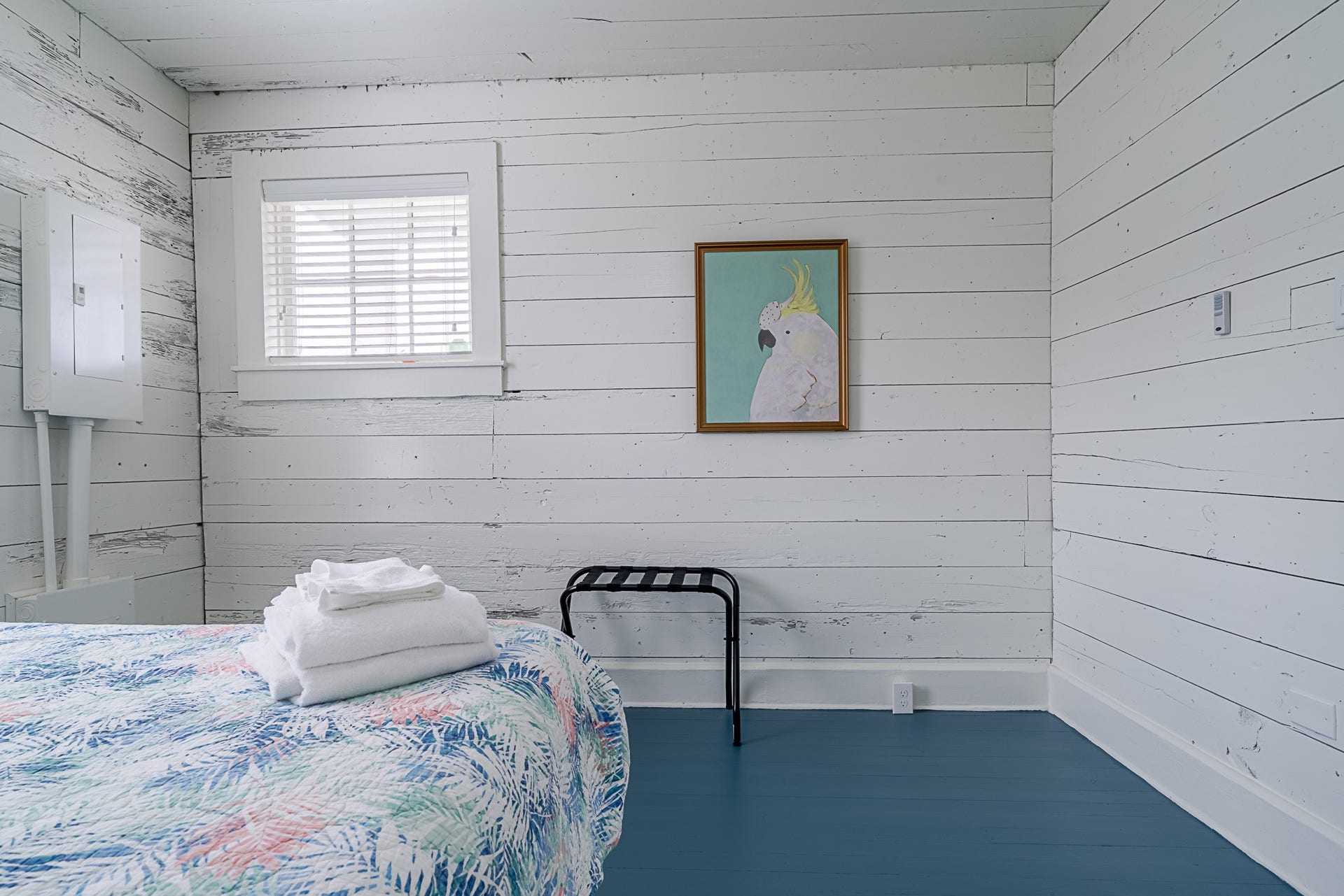 2511 Avenue L, Galveston, TX 77550 Bedroom two with king size bed