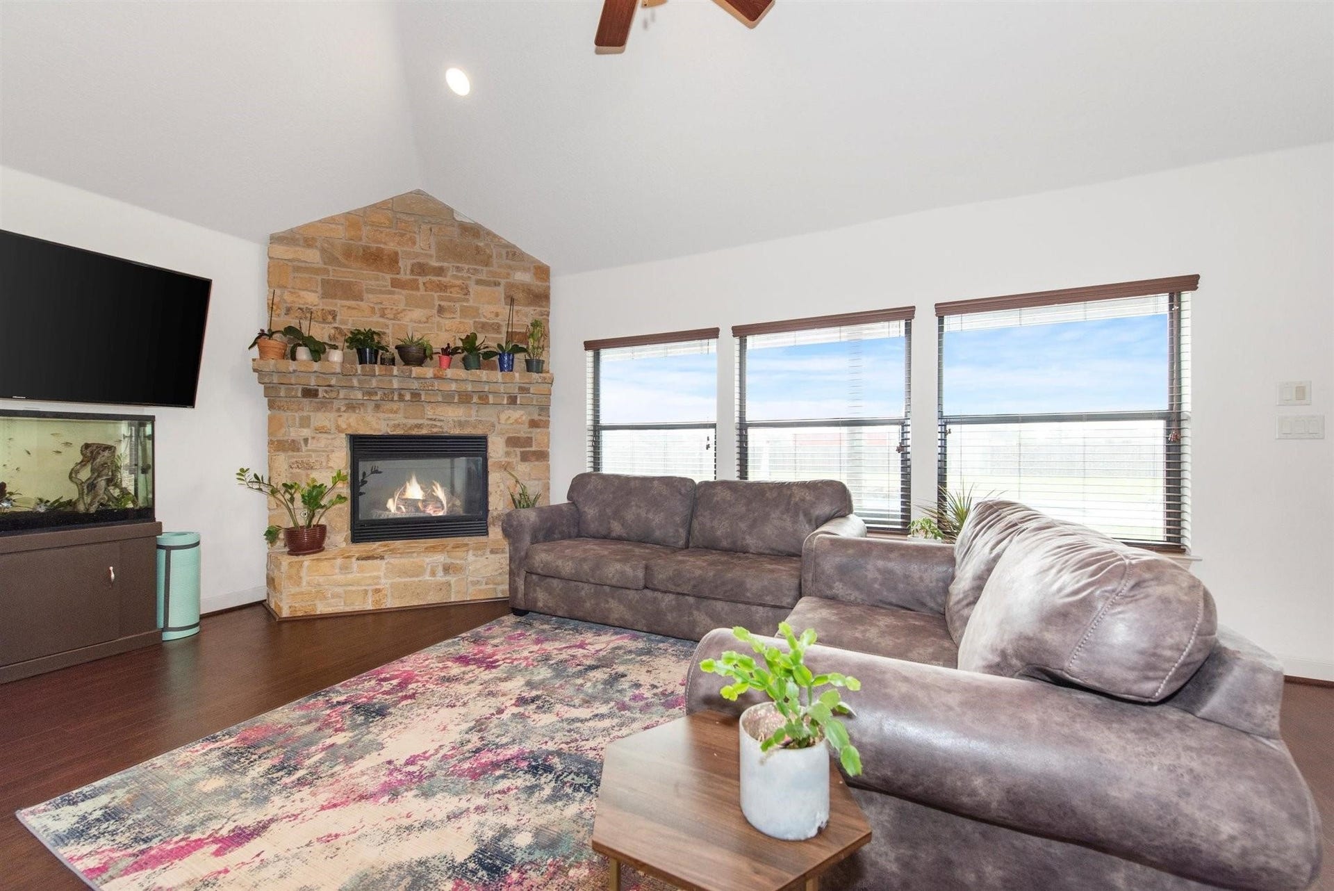 14074 Overstreet Drive, Willis, TX 77318 14074 Overstreet Drive, Willis, TX 77318