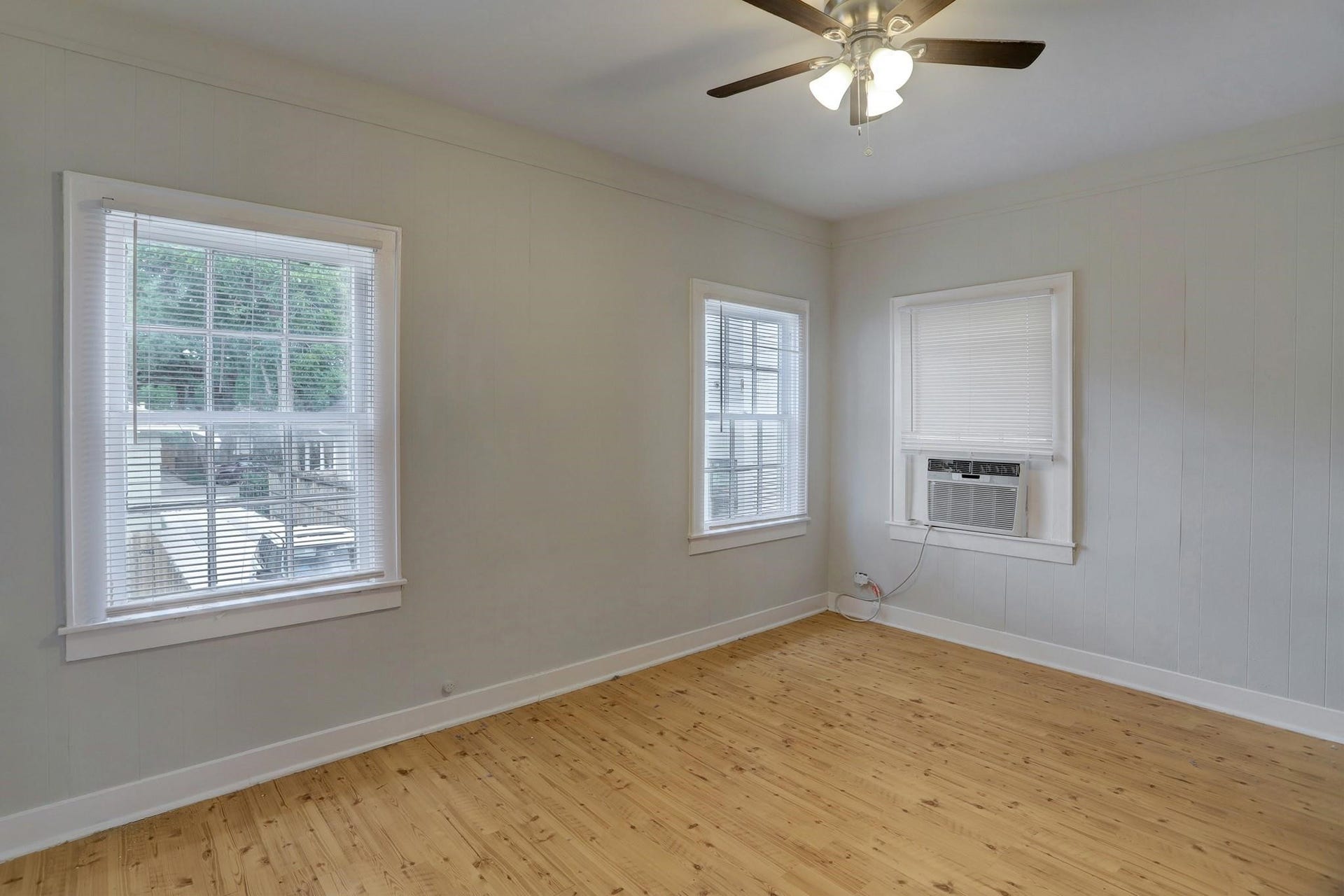 1123 1/2 Arlington Street, Houston, TX 77008 1123 1/2 Arlington Street, Houston, TX 77008
