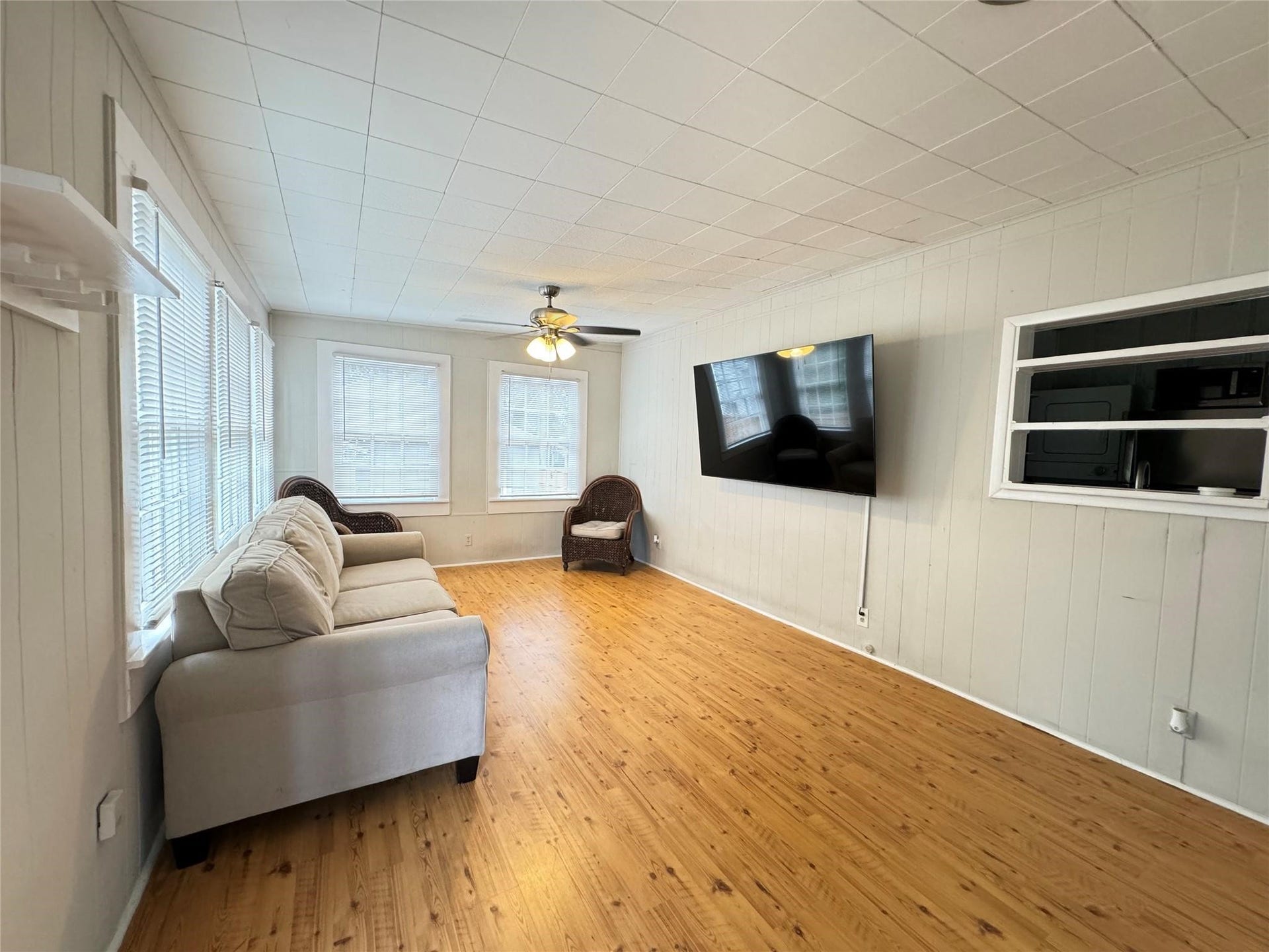 1123 1/2 Arlington Street, Houston, TX 77008 1123 1/2 Arlington Street, Houston, TX 77008