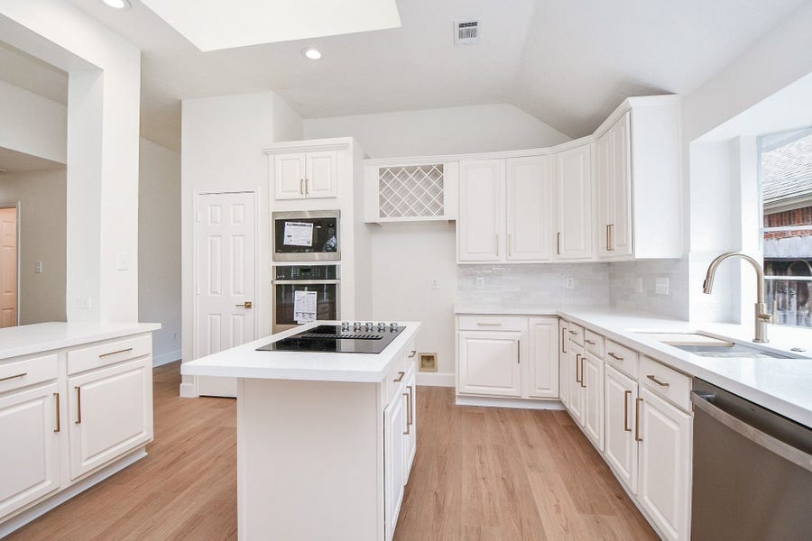 Property photo for 202 Knoll Forest Dr, Sugar Land, TX