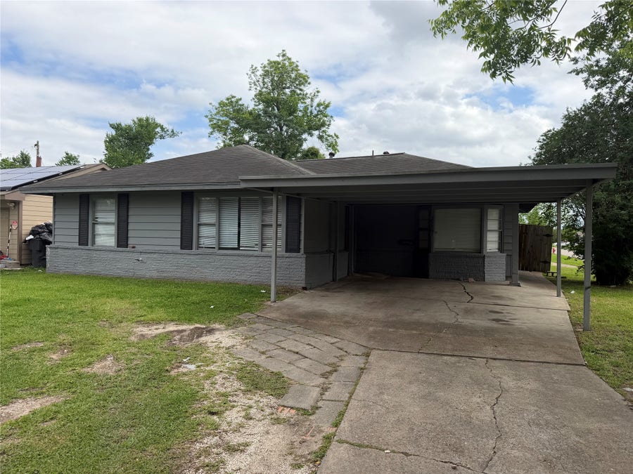 Property photo for 2516 12th Street, Galena Park, TX