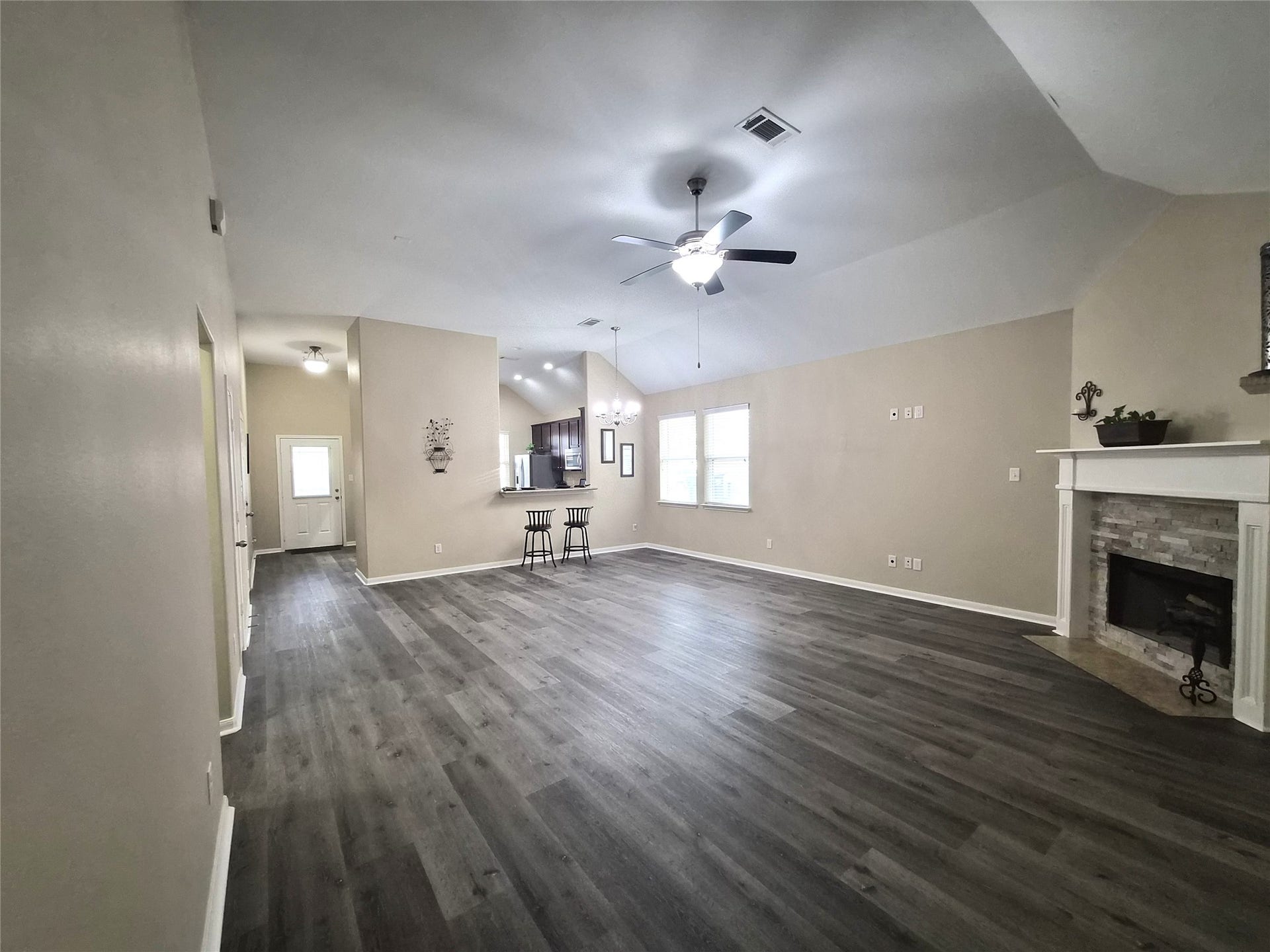 984 Arbor Glen, Conroe, TX 77303 984 Arbor Glen, Conroe, TX 77303