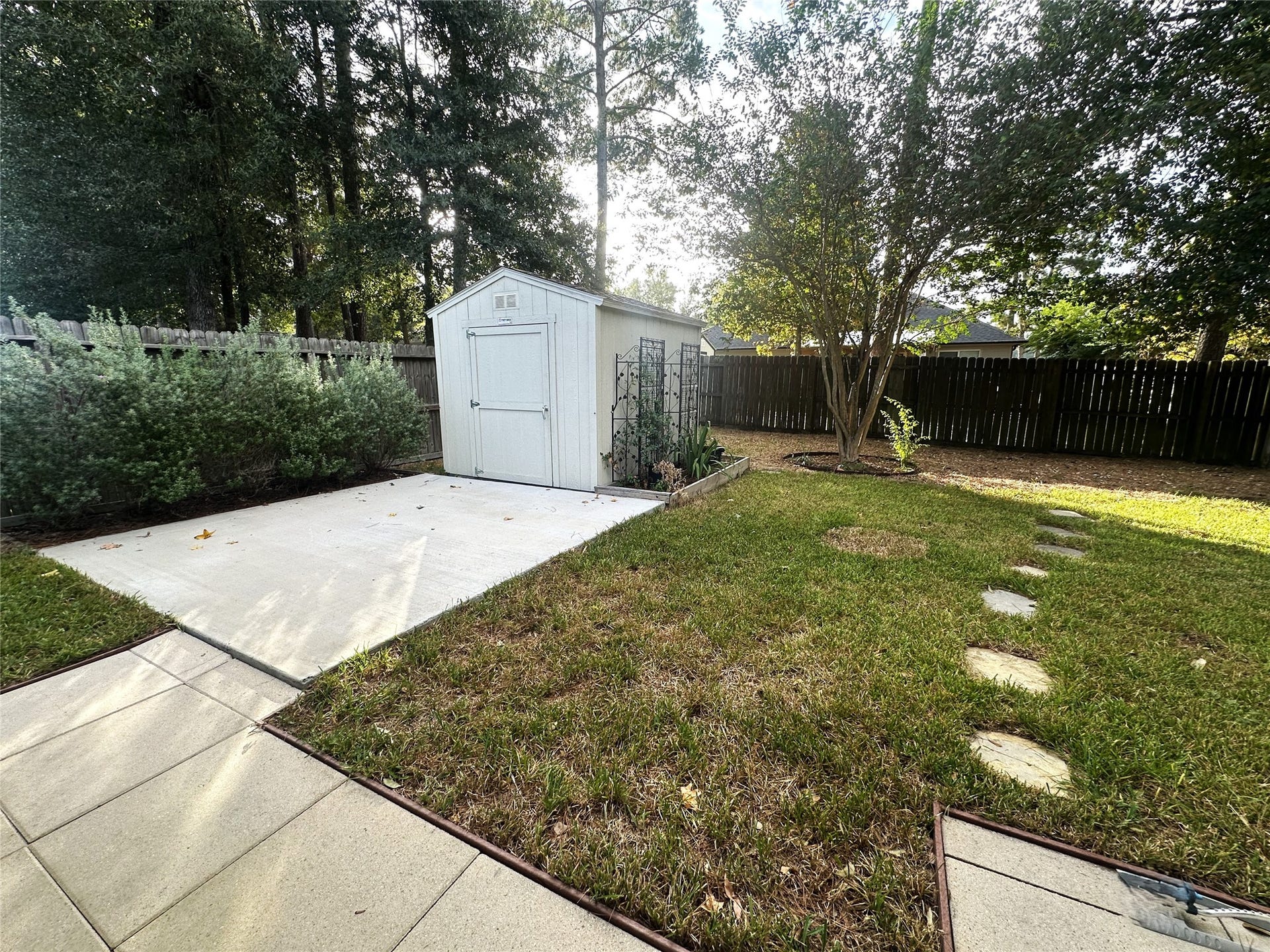 984 Arbor Glen, Conroe, TX 77303 984 Arbor Glen, Conroe, TX 77303