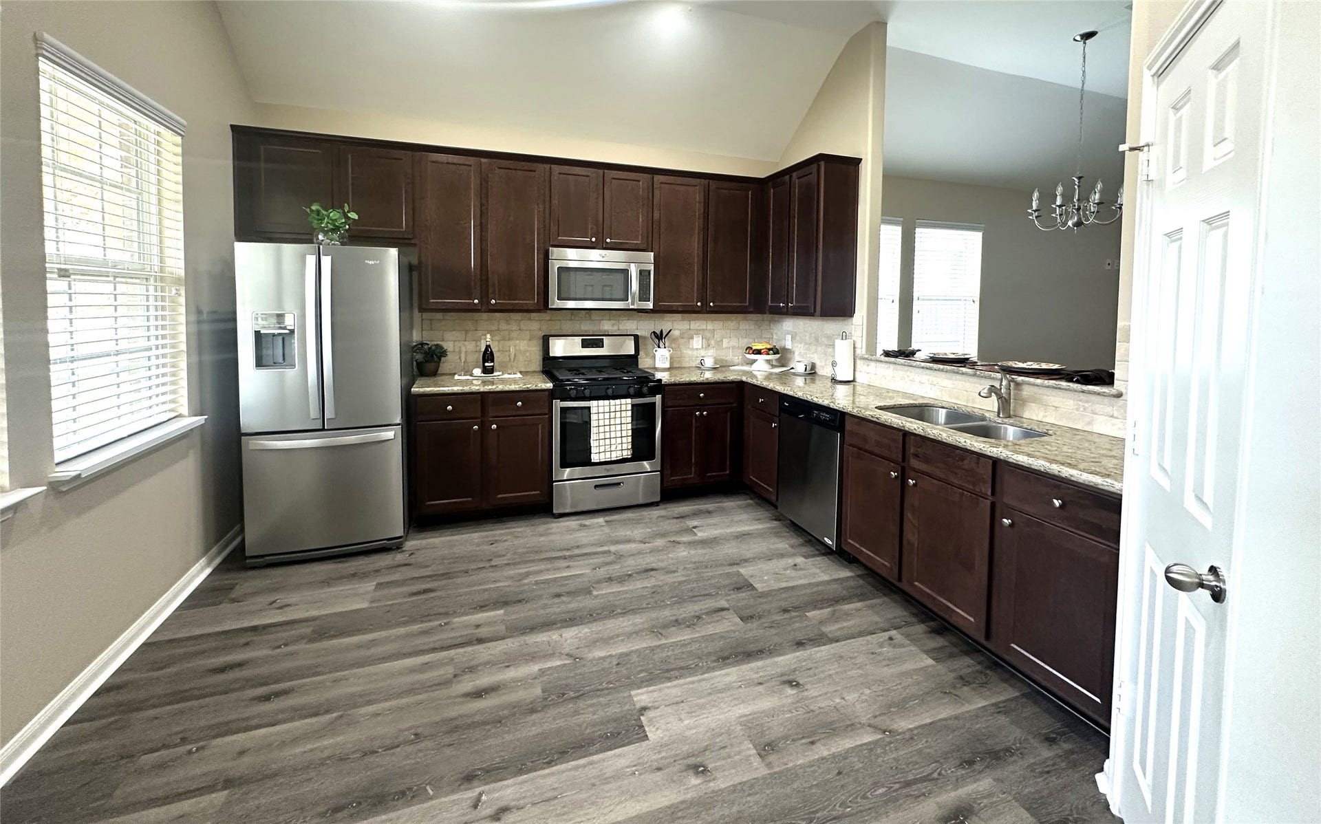 984 Arbor Glen, Conroe, TX 77303 984 Arbor Glen, Conroe, TX 77303